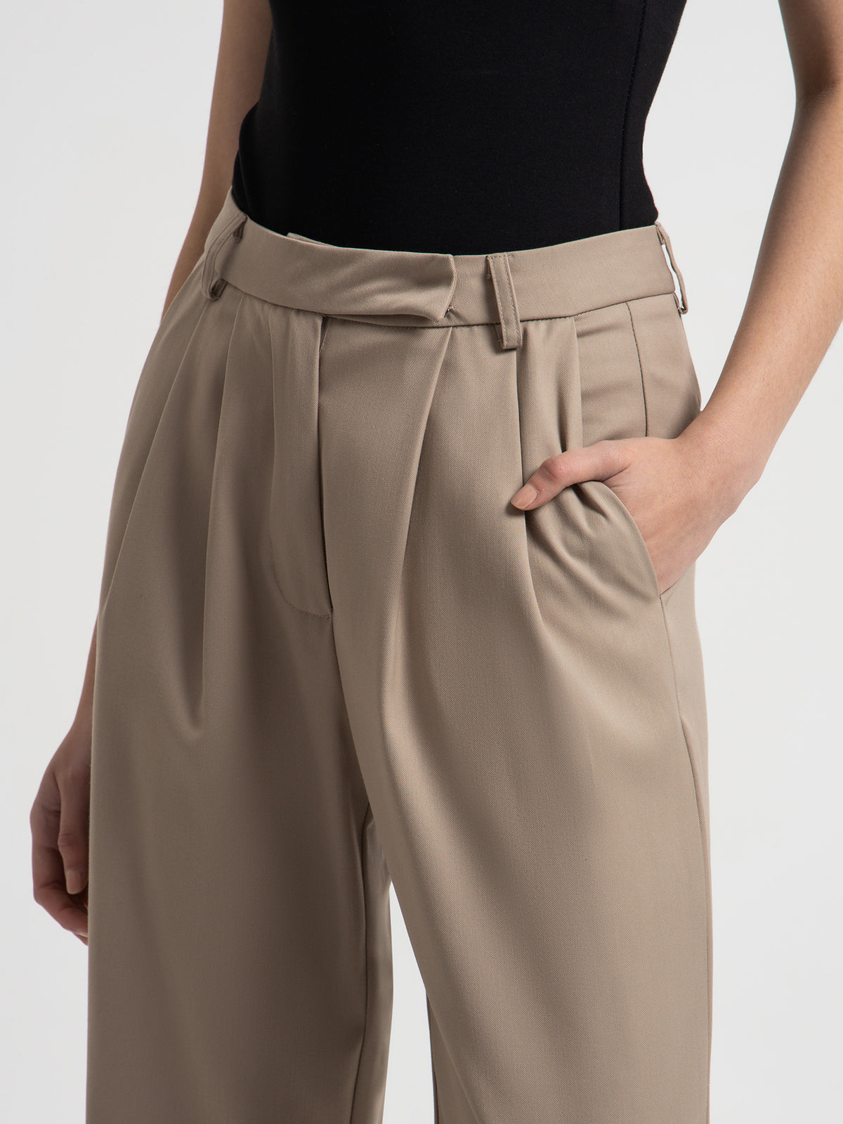 Raef The Label Mason Pants | Taupe