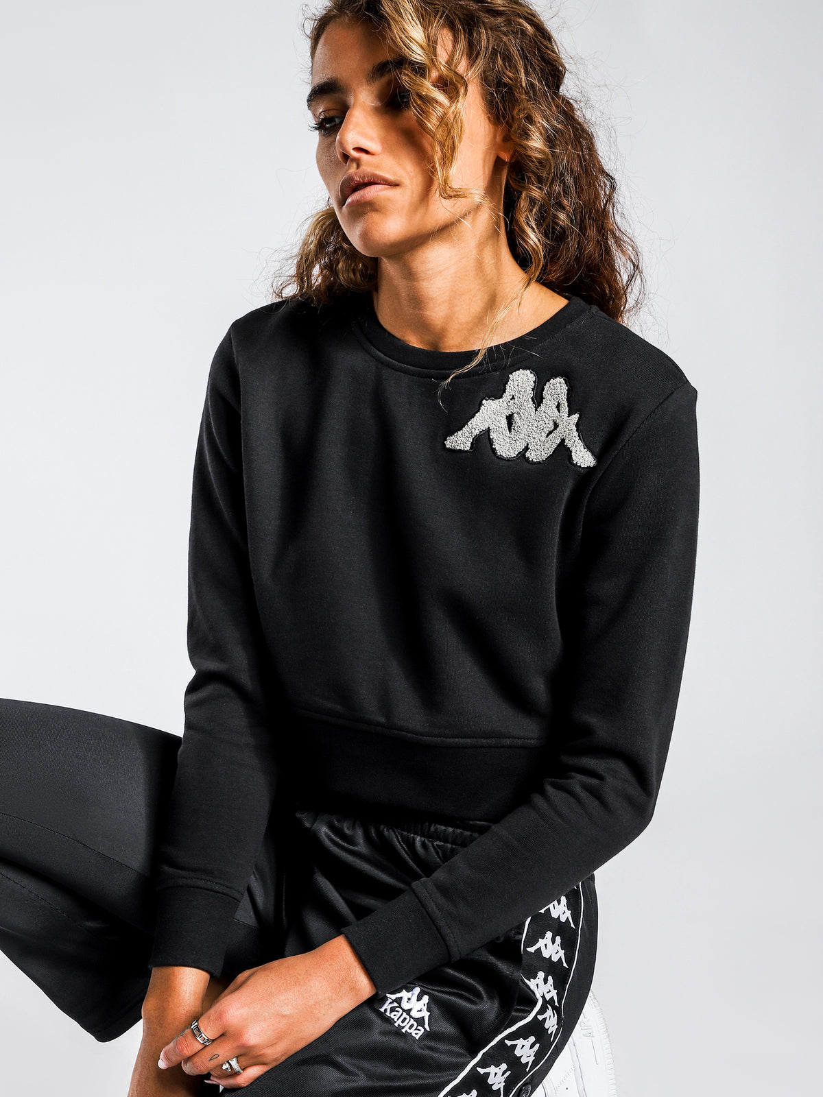 Authentic Bassy Cropped Jumper in Black