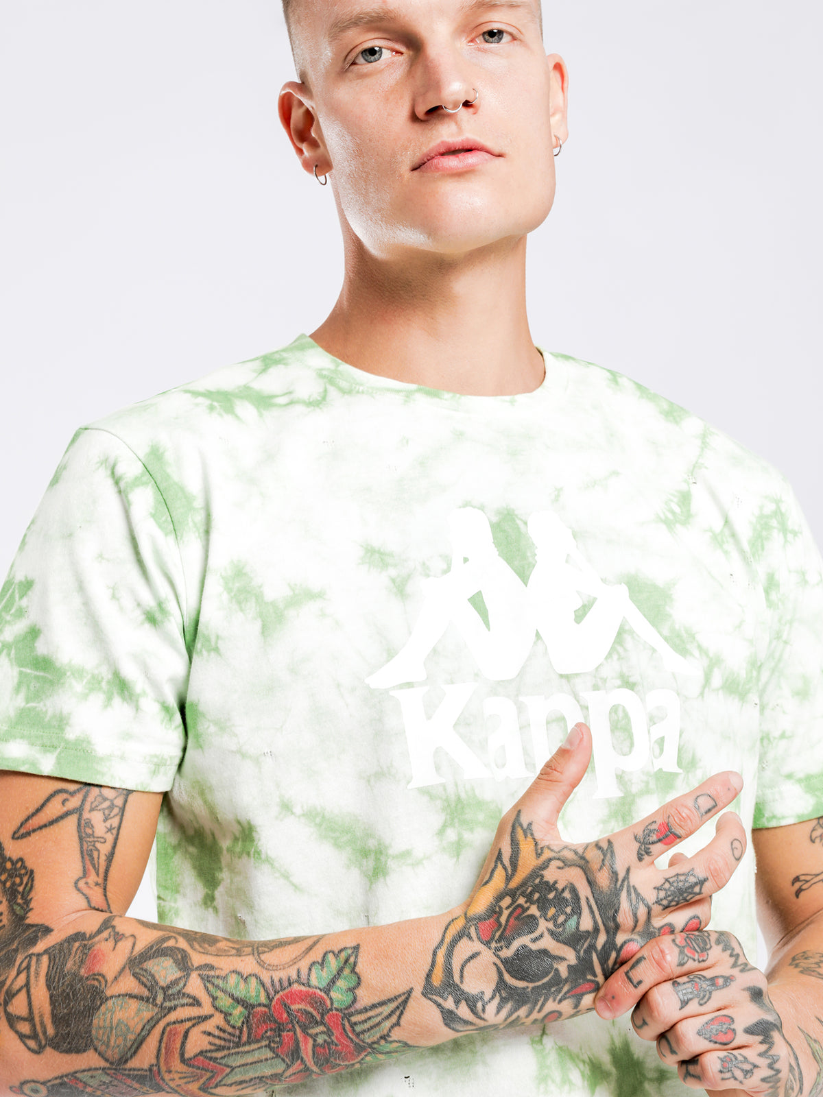 Authentic Costium T-Shirt in Green Tie Dye