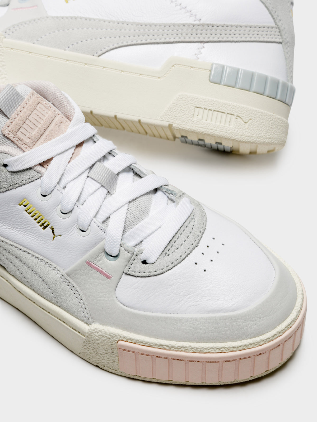 Womens Cali Sport Sneakers in White &amp; Pink