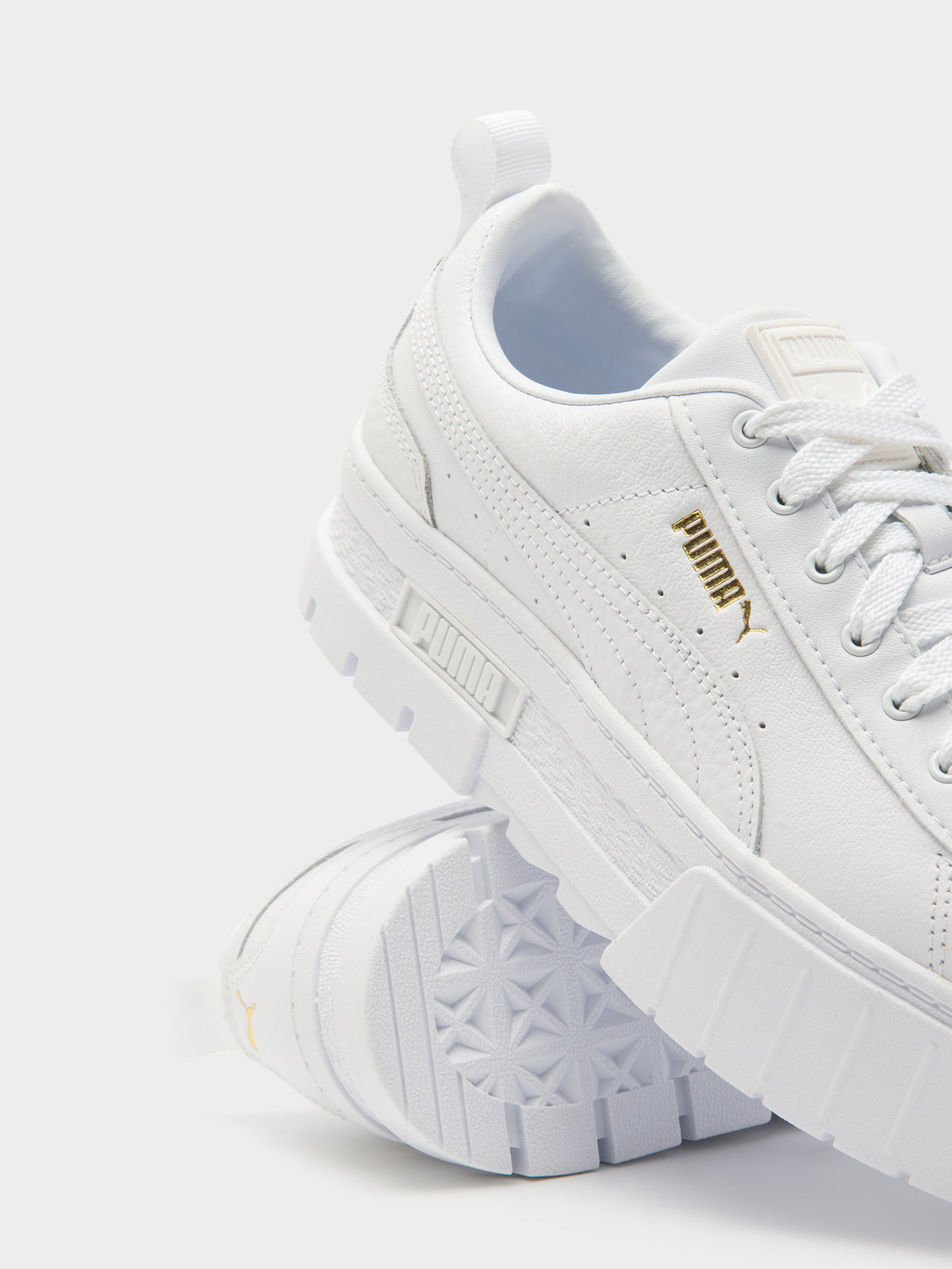 Womens Mayze Classic Sneakers in White