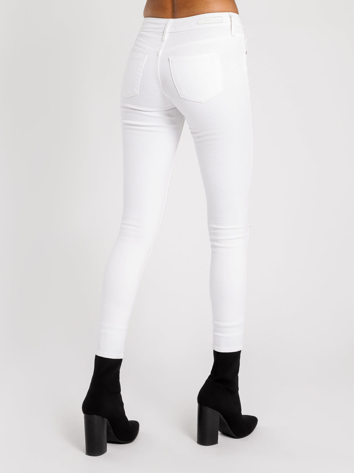 Lisa Slit Knee Cropped Jeans in Optic White Denim