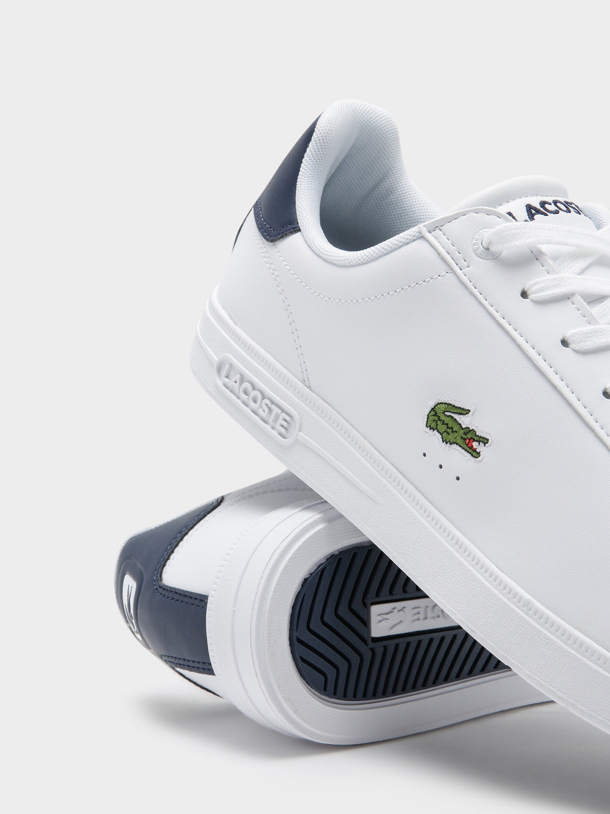 Mens Graduate Pro 222 Sneakers in White &amp; Navy