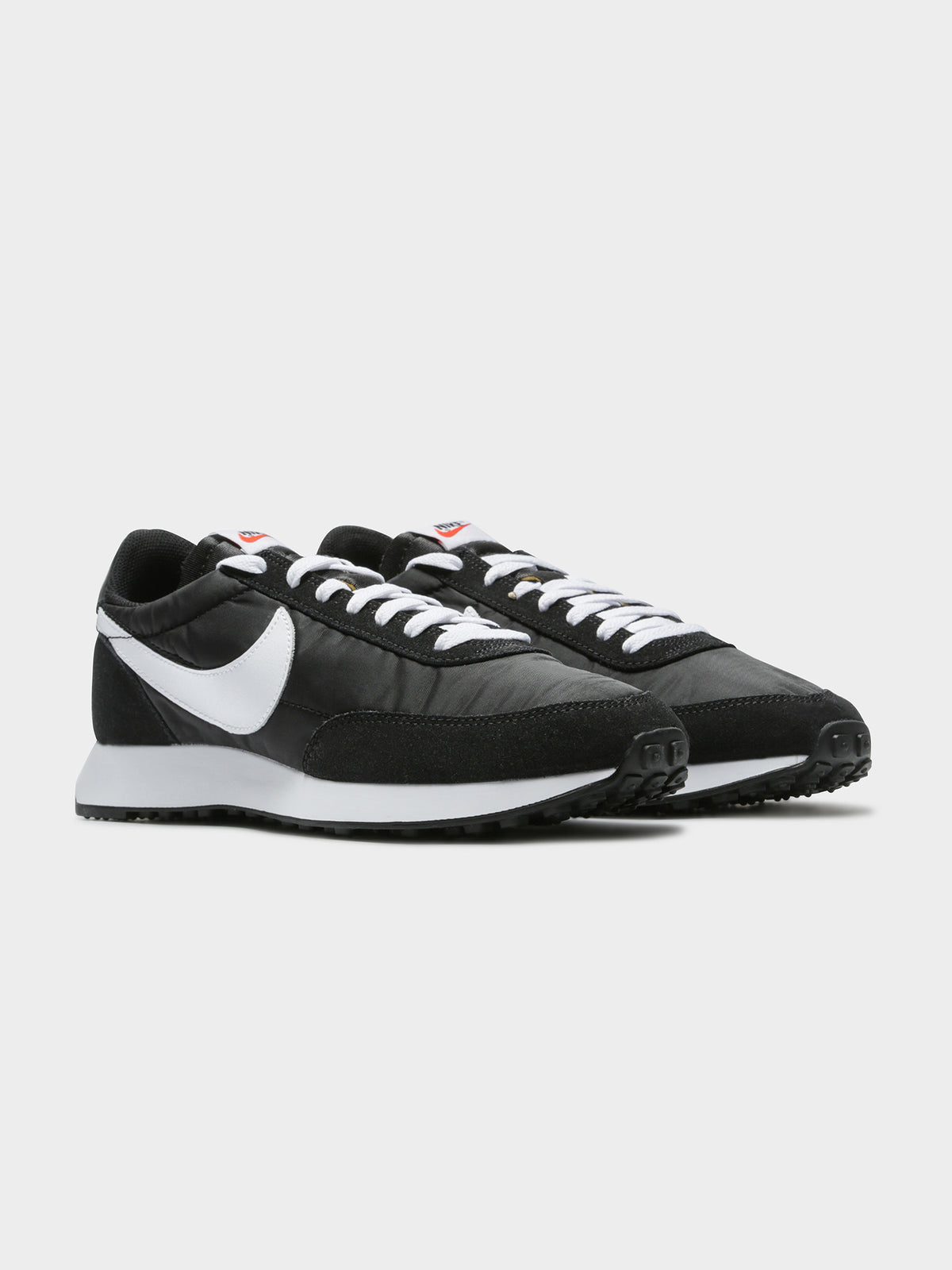 Unisex Air Tailwind 79 Sneakers in Black &amp; White