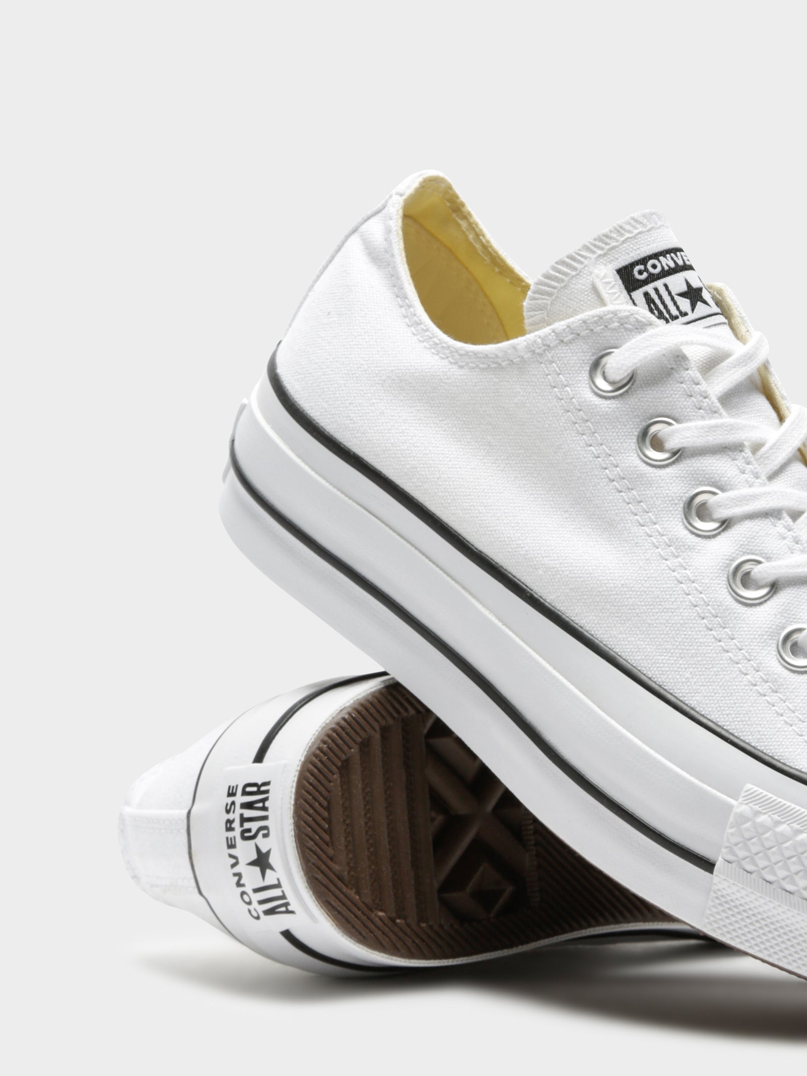 Unisex Chuck Taylor Lift Low Top Sneakers