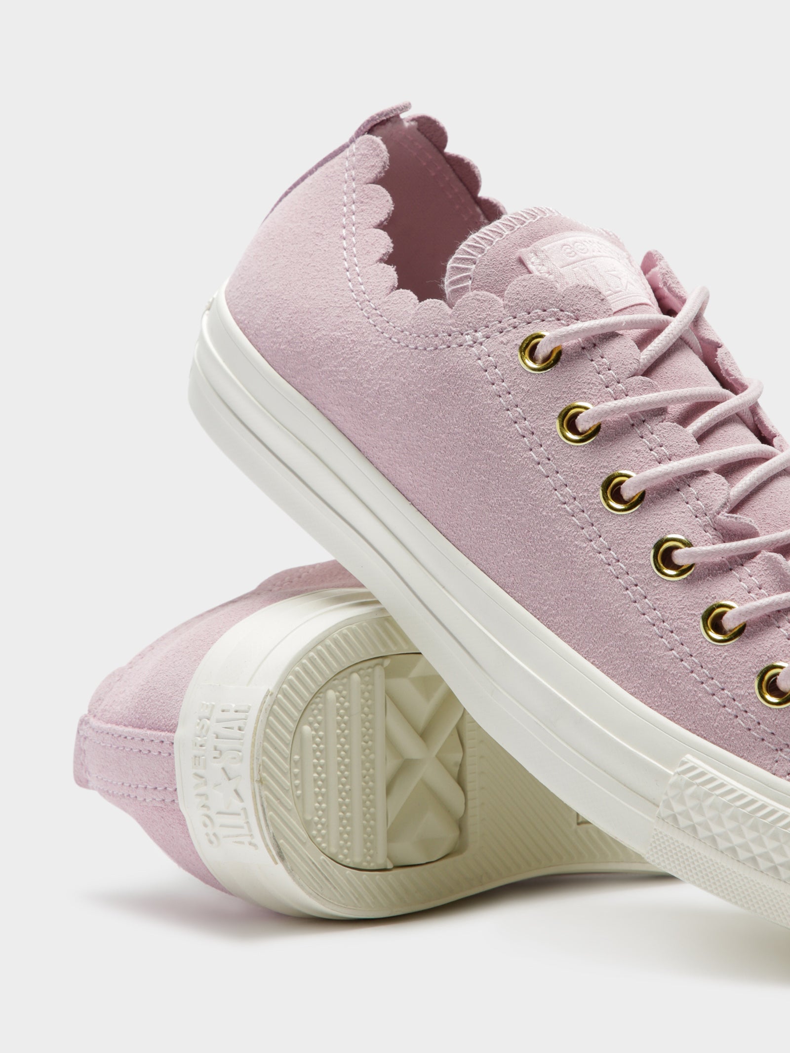 Womens Chuck Taylor All Stars Frilly Thrills