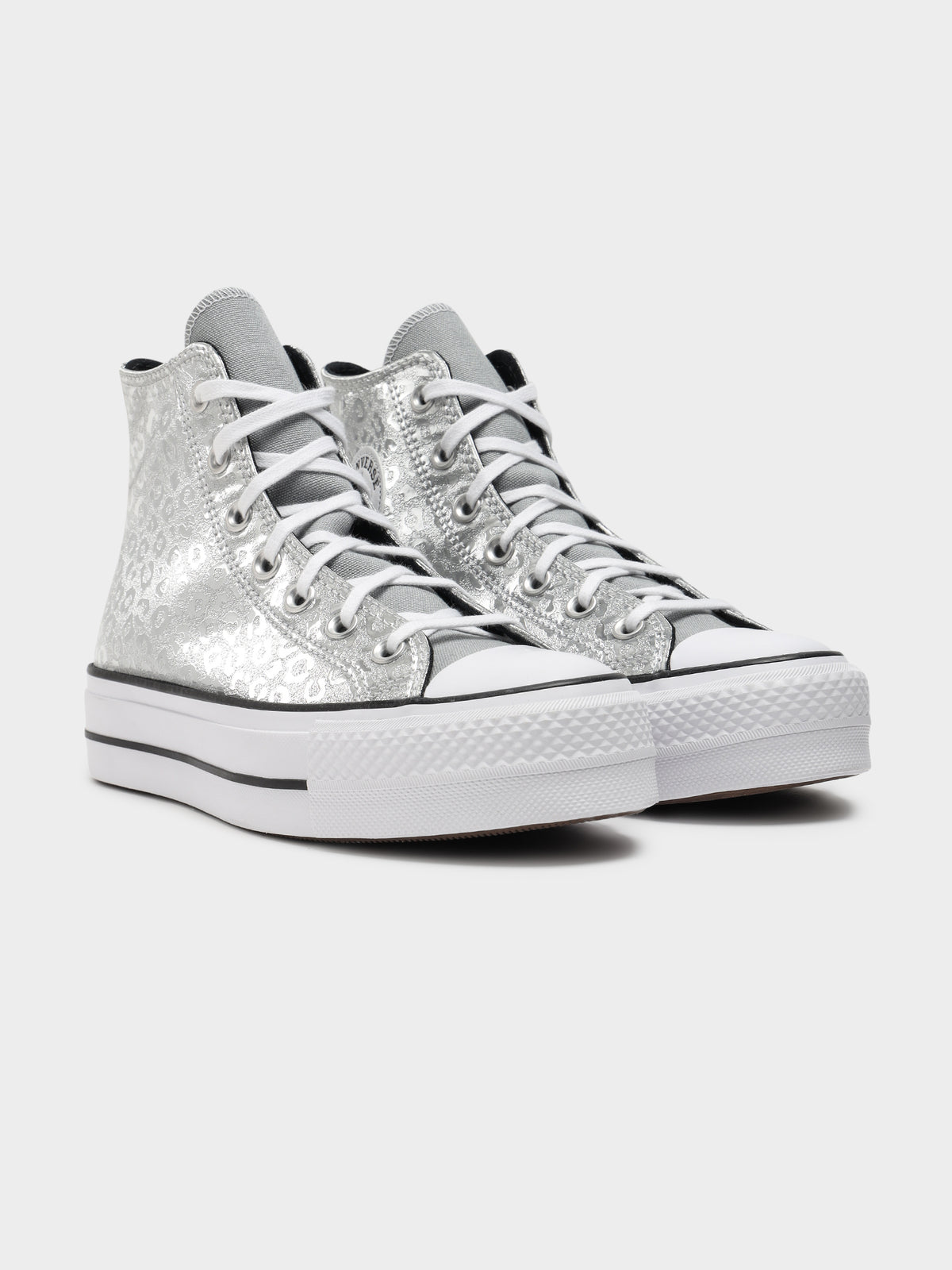 Womens Chuck Taylor All Star in Silver