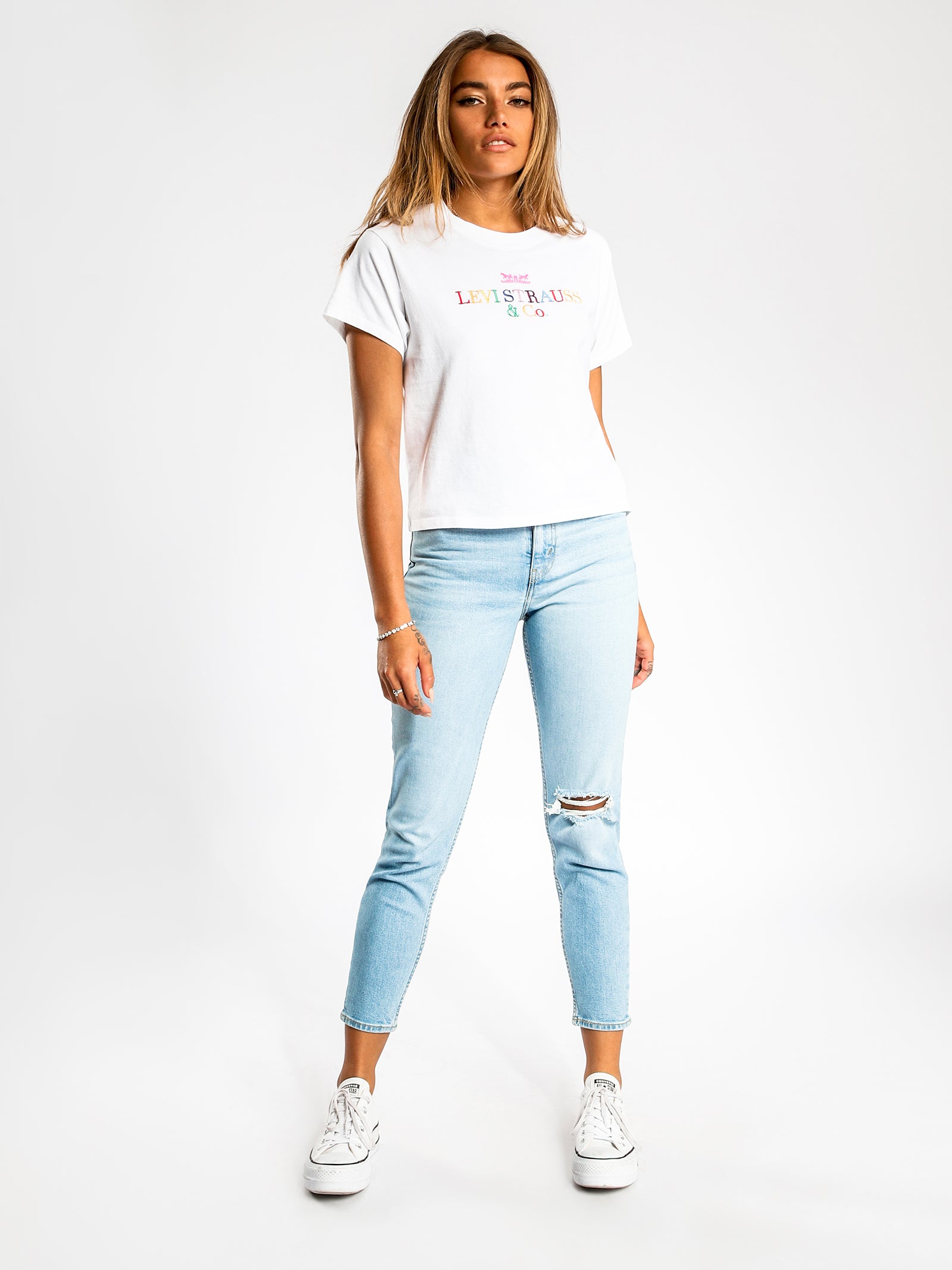 90s Text Logo Graphic Varsity T-Shirt