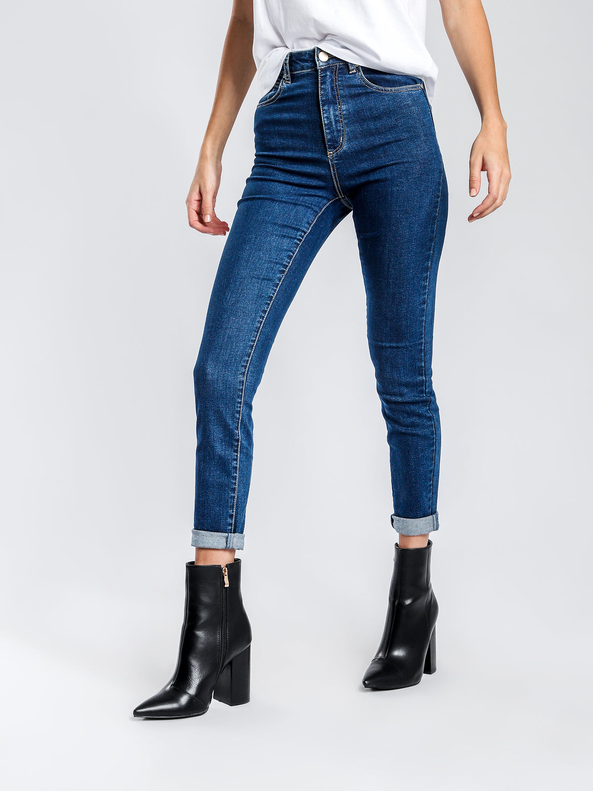 A High Skinny Ankle Basher Jeans in Blue Denim