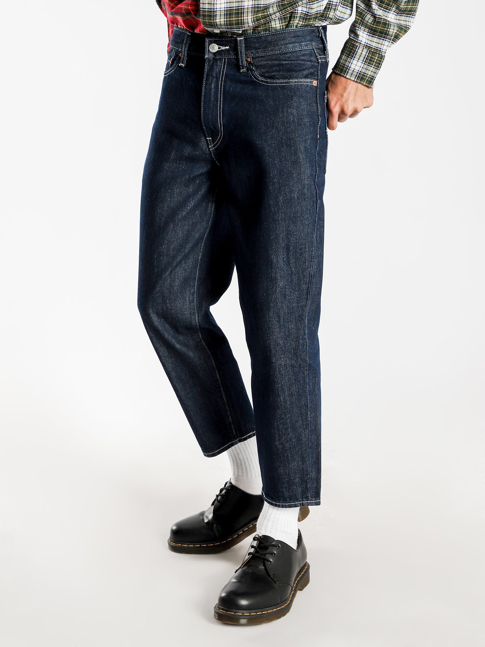 562 Loose Taper Utility Jeans