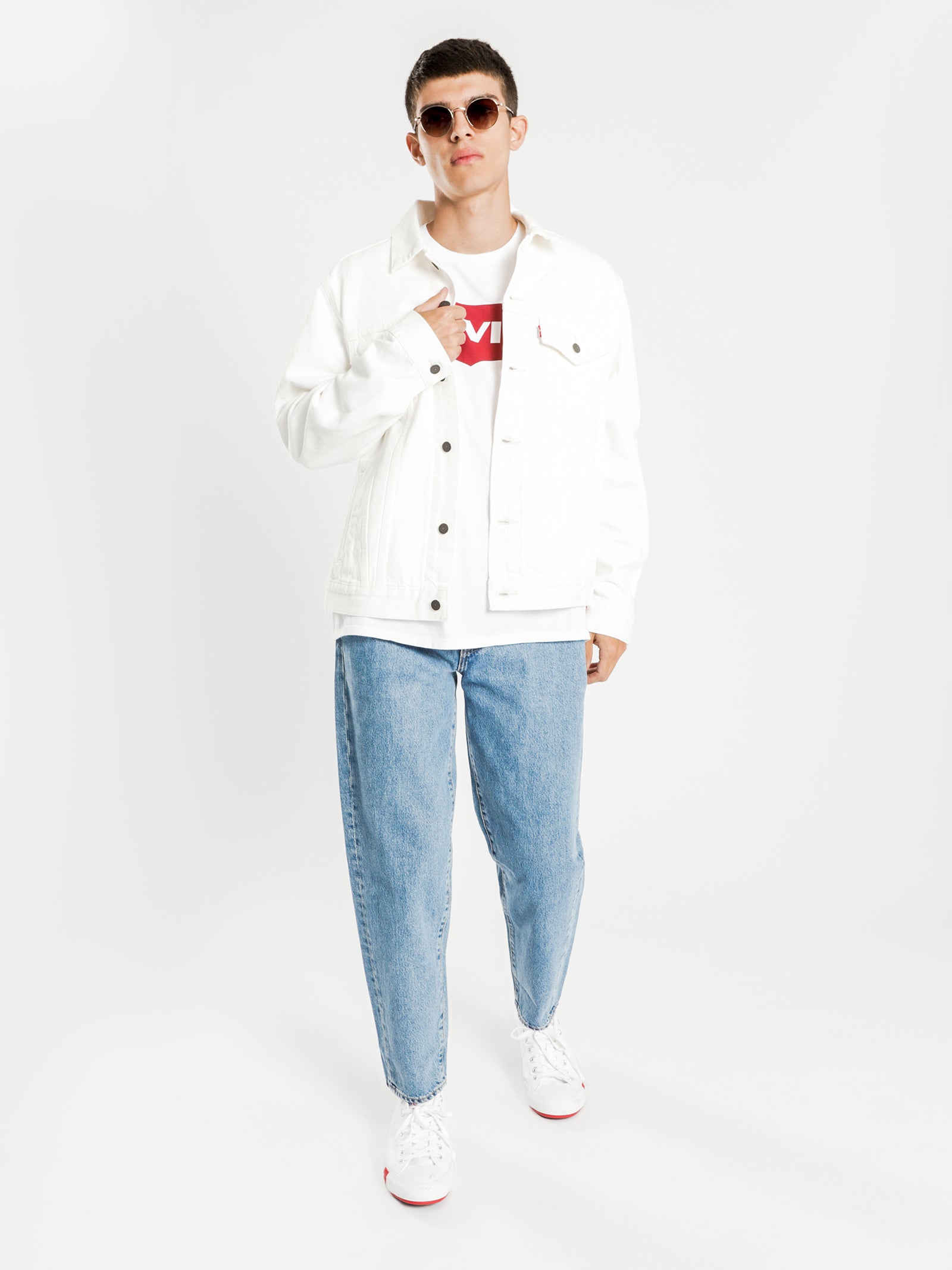 562 Loose Taper Jeans