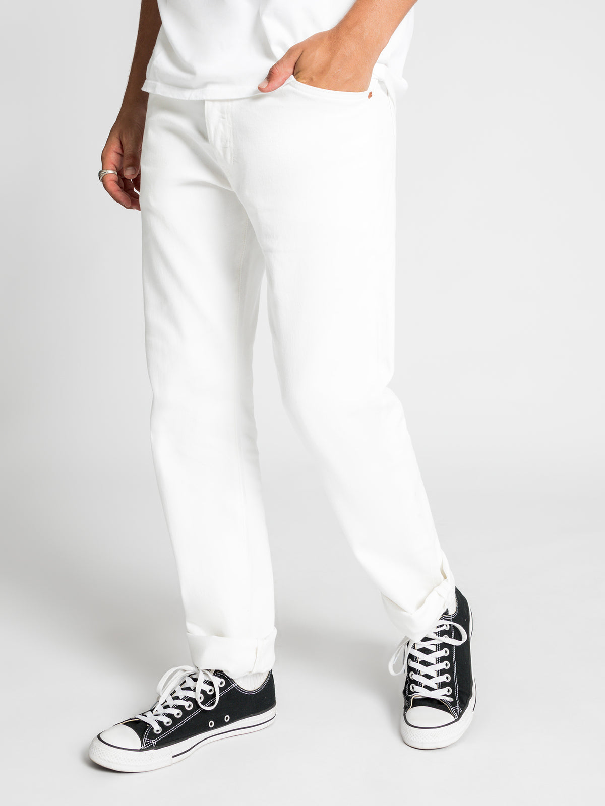 501 &#39;93 Straight Jeans in Eggshell White Denim