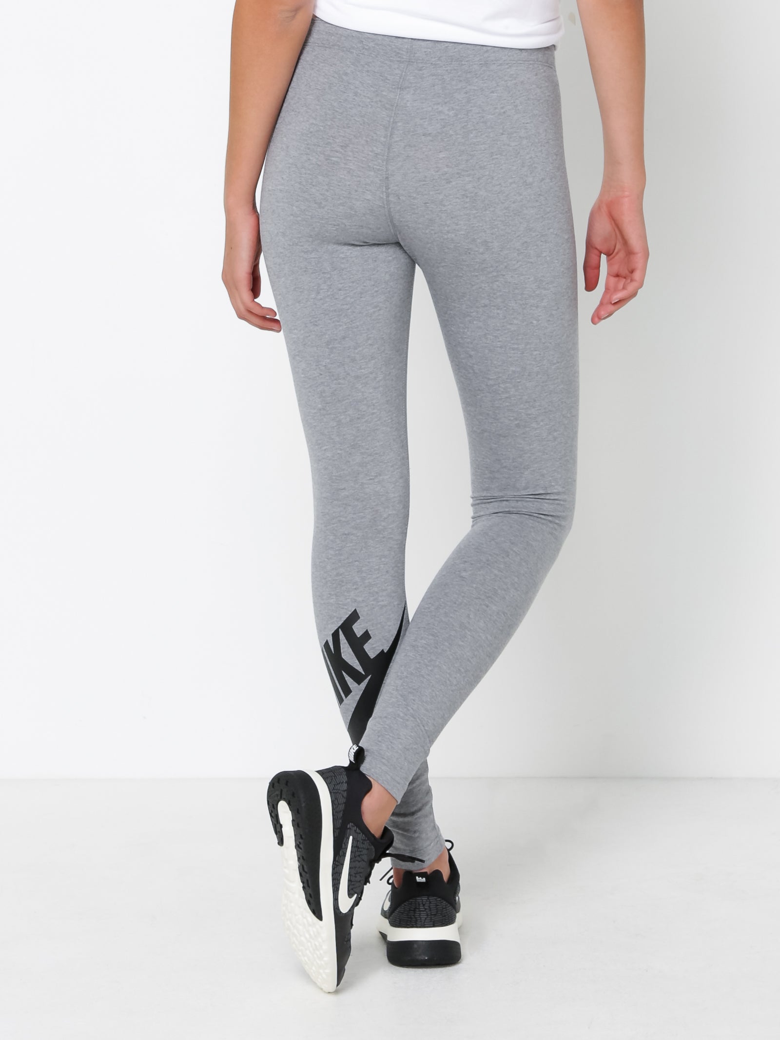 Leg-A-See Leggings