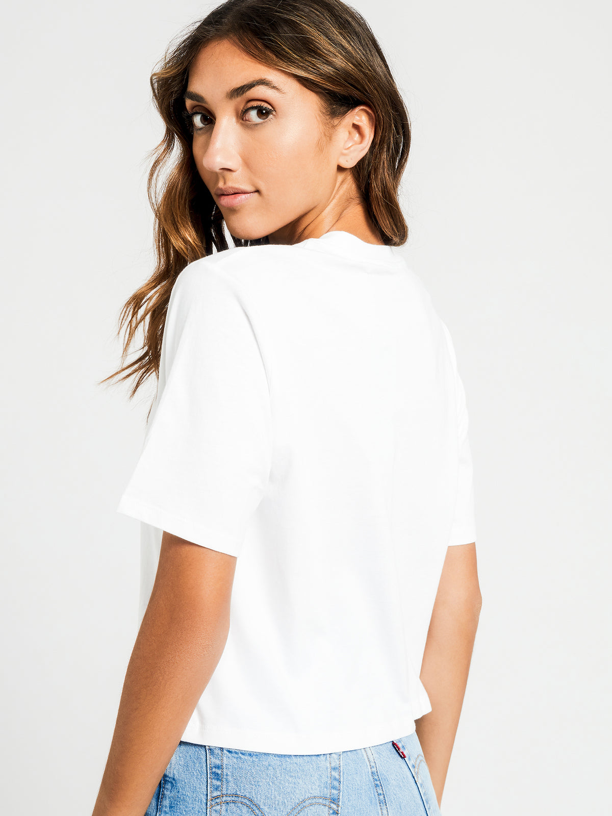 Graphic Parker T-Shirt in Puff White