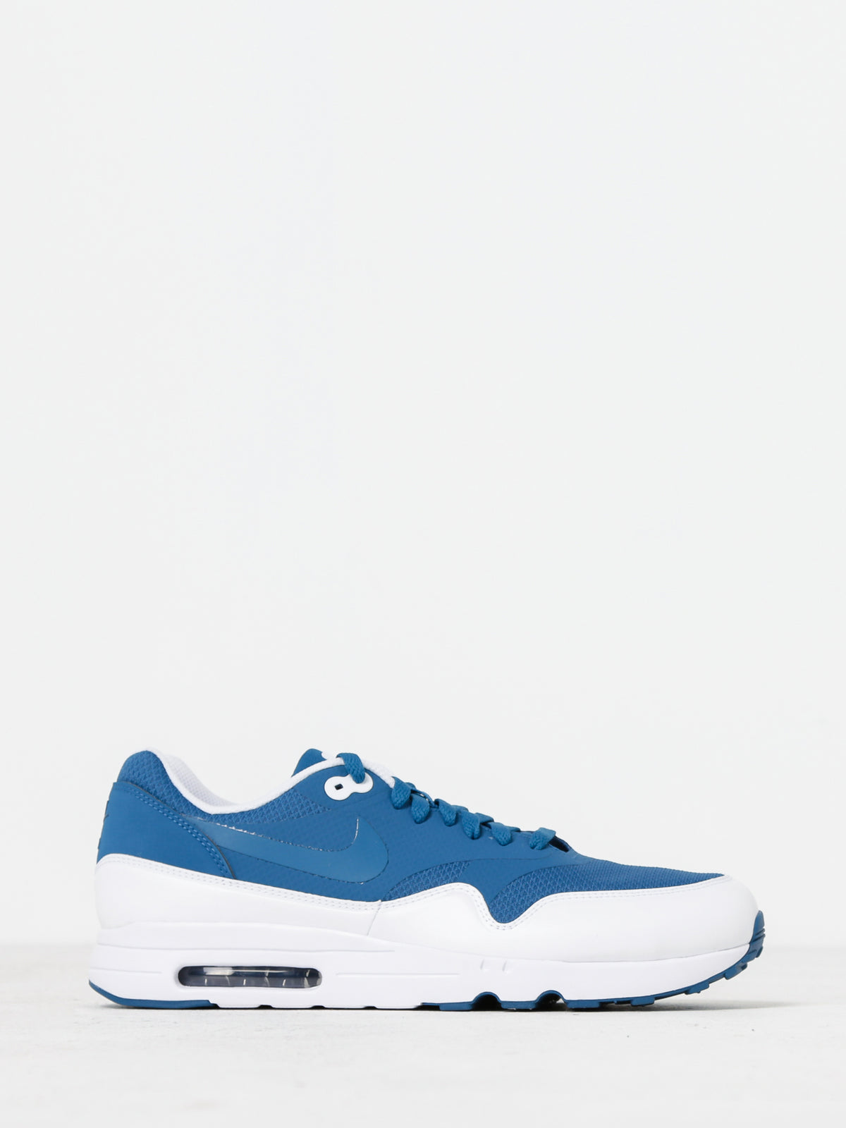 Mens Air Max 1 Ultra 2.0 Essential Sneakers in Blue &amp; White