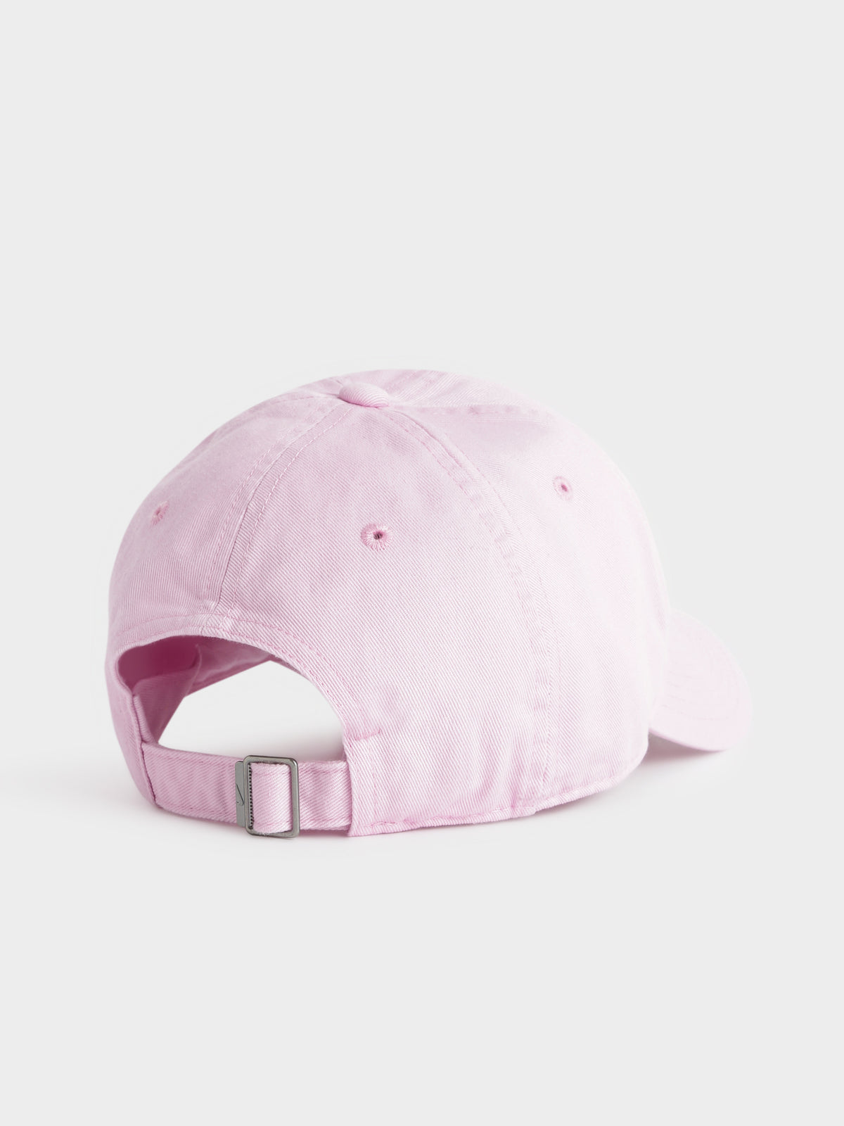Sportswear Heritage 86 Futura Cap in Washed Pink