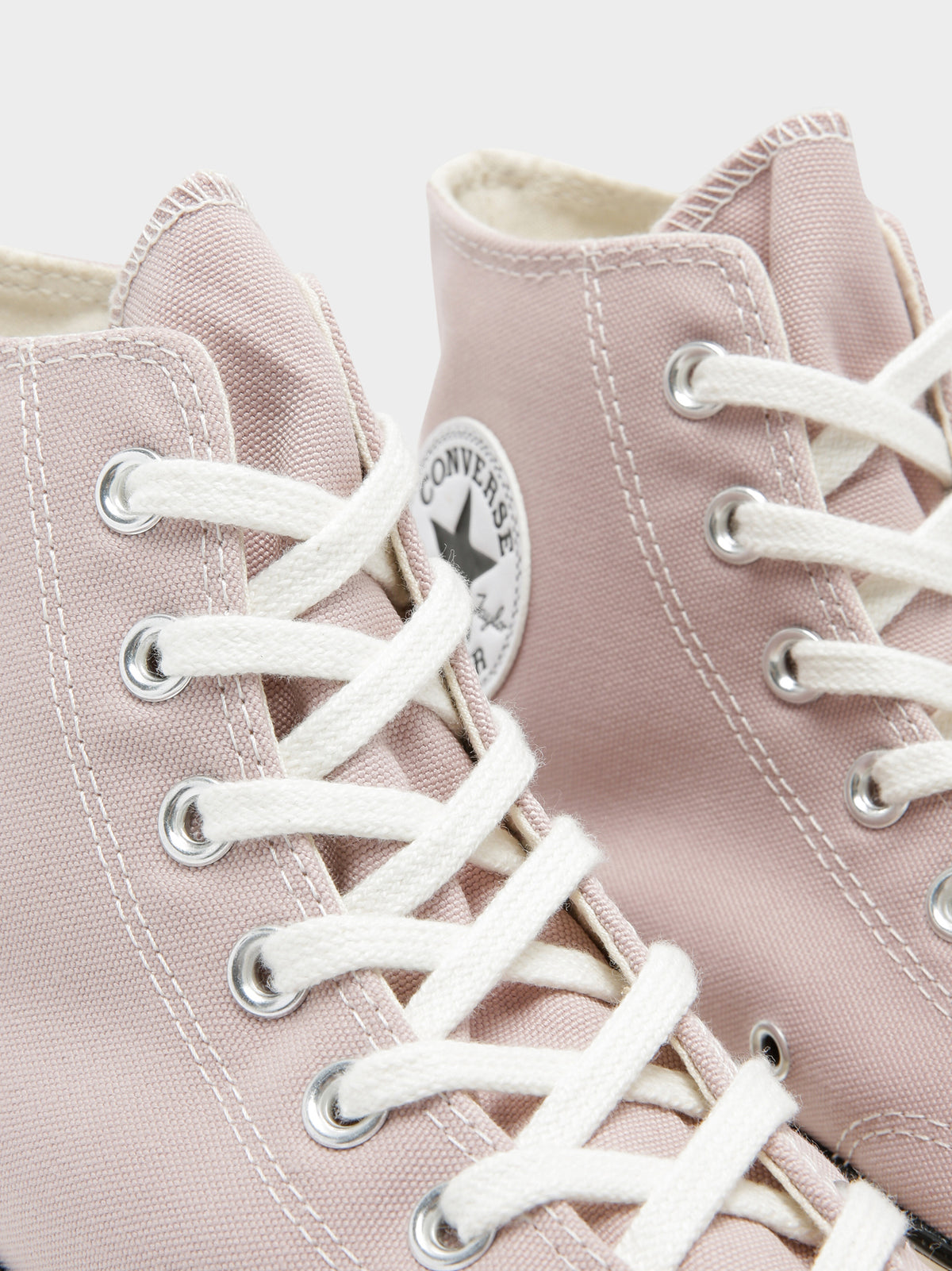 Unisex Chuck 70 High Sneakers in Mauve