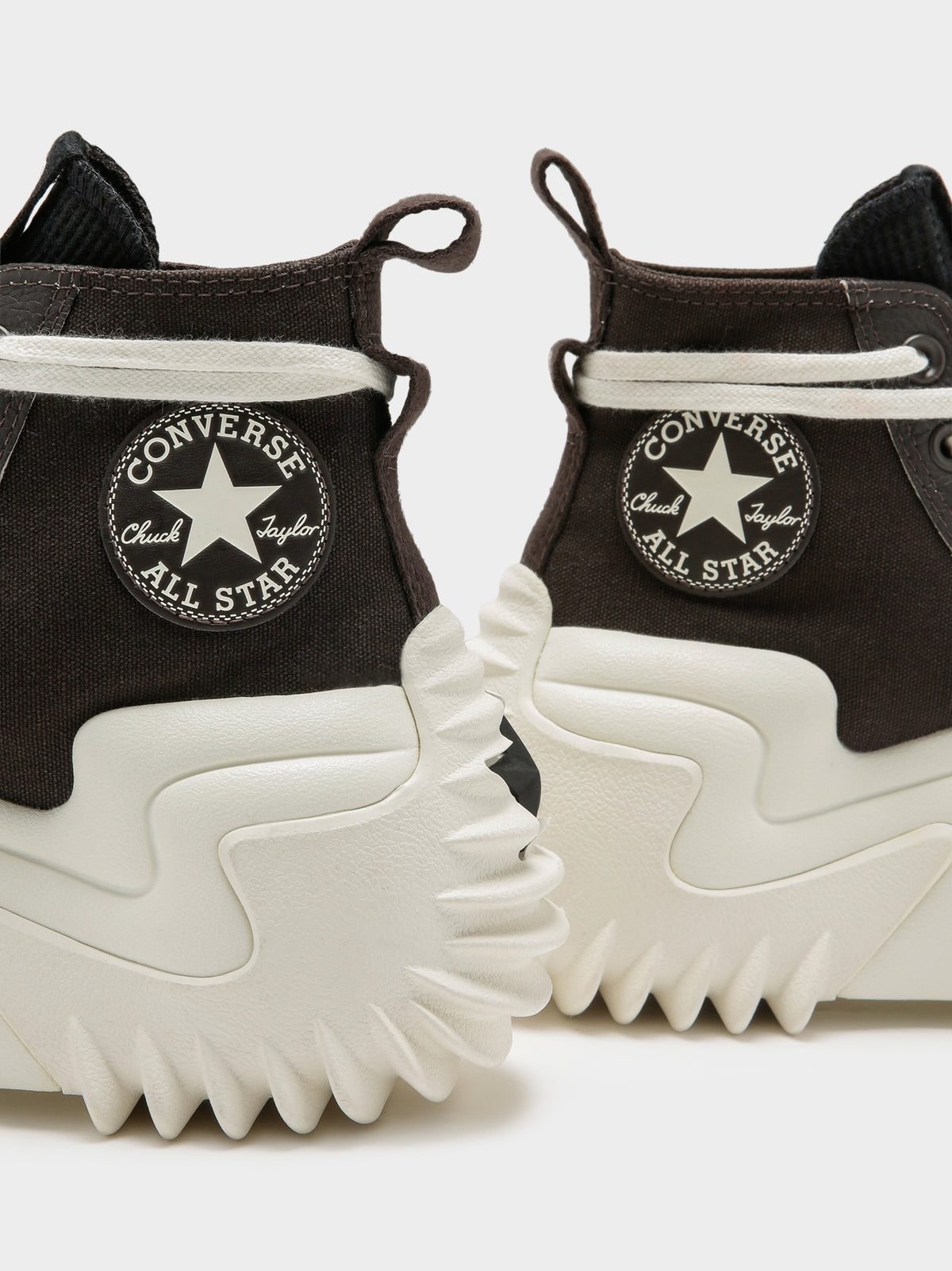 Unisex Run Star Motion Sneakers in Velvet Brown