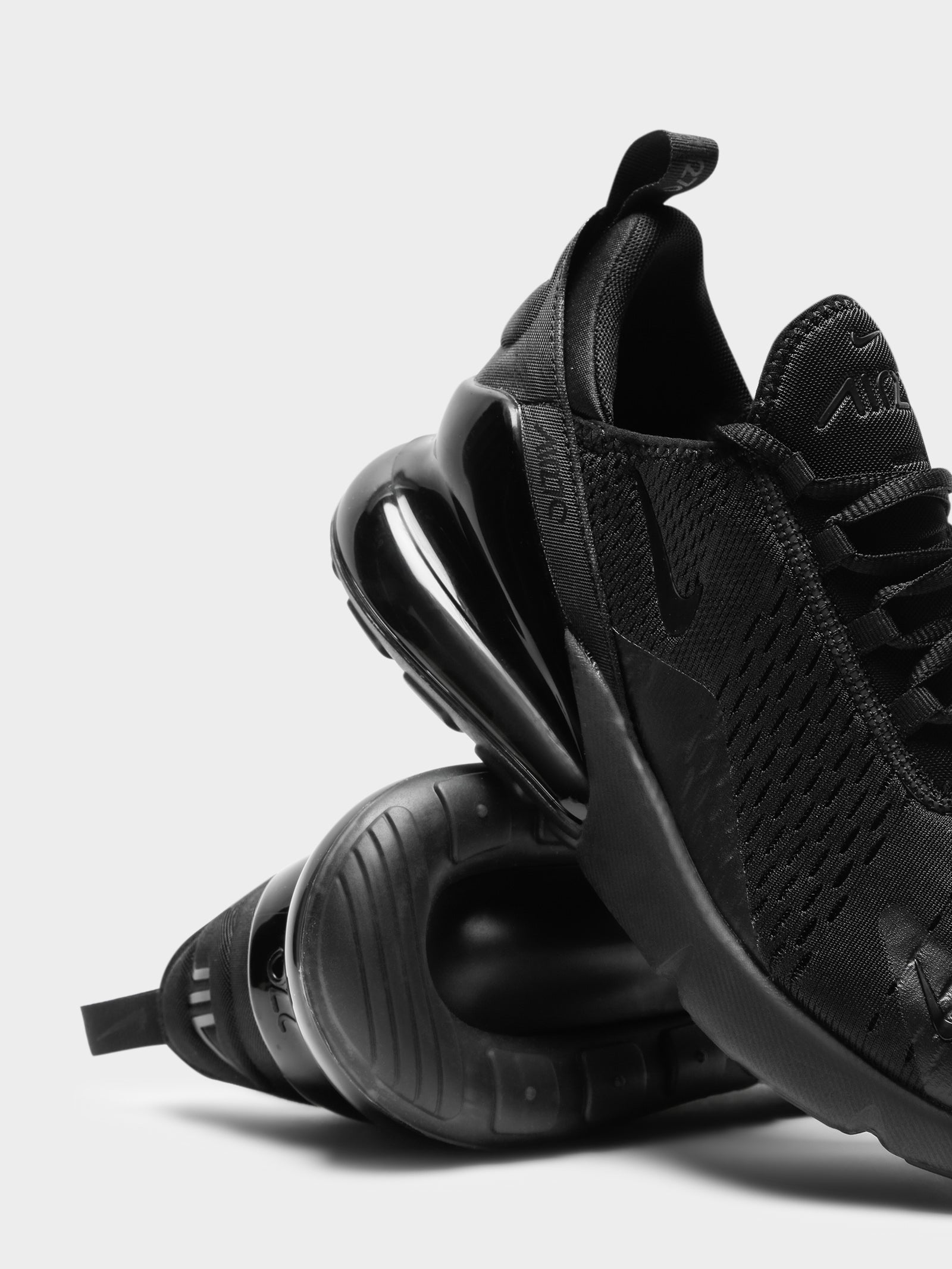Nike Mens Air Max 270 Sneakers Black/Black Glue Store