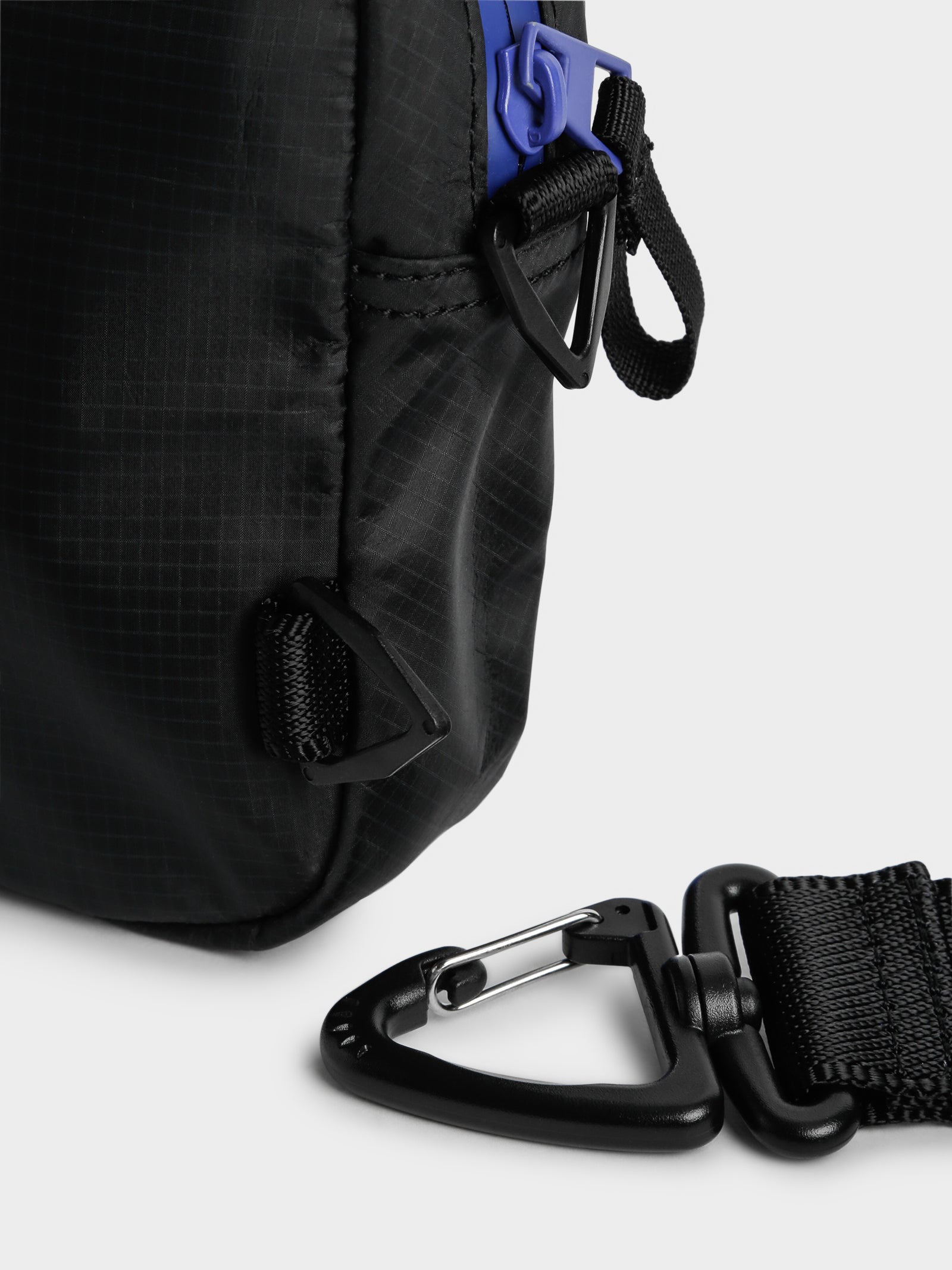 Expedition Crossover Body Bag