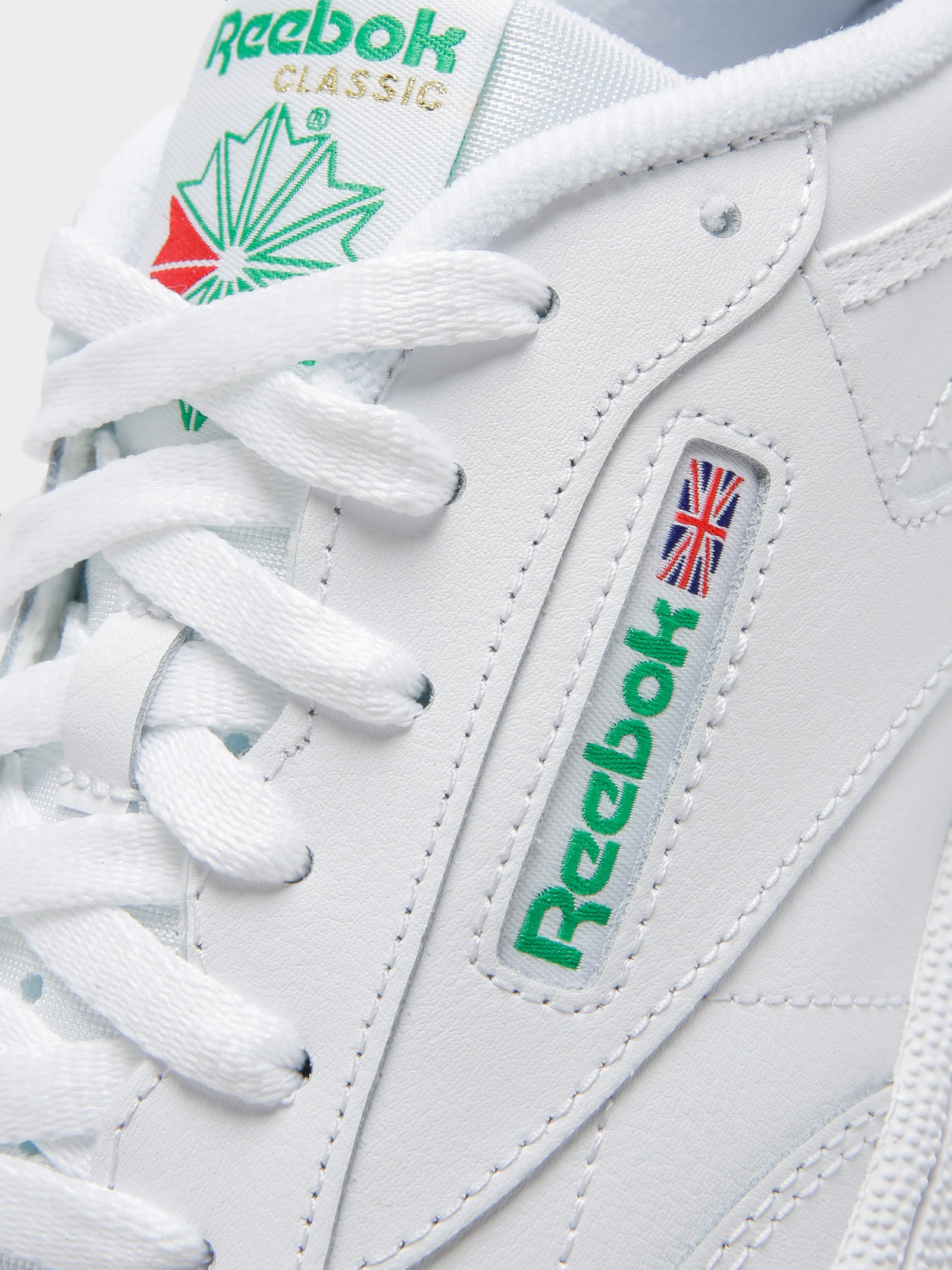 Unisex Club C 85 Sneakers in White & Green - Glue Store
