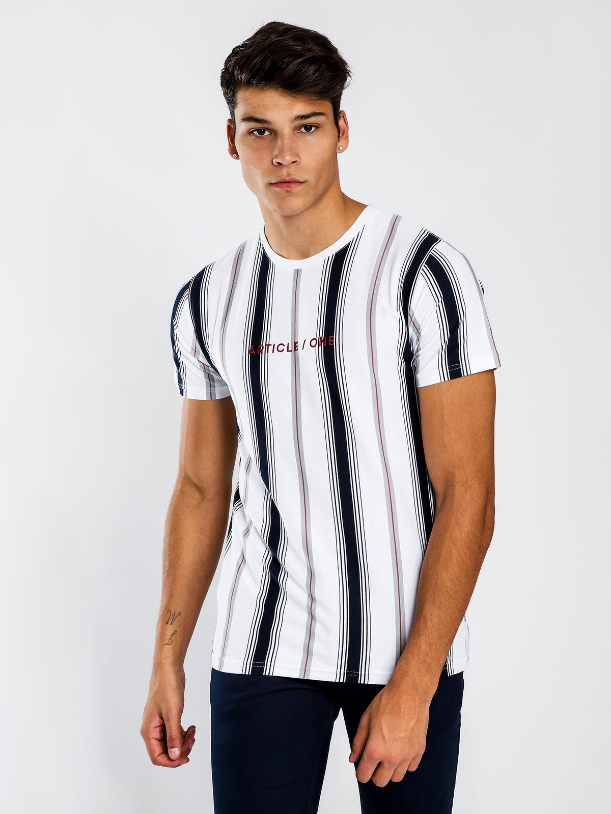 Frankie Short Sleeve Vertical Stripe T-Shirt in White &amp; Navy