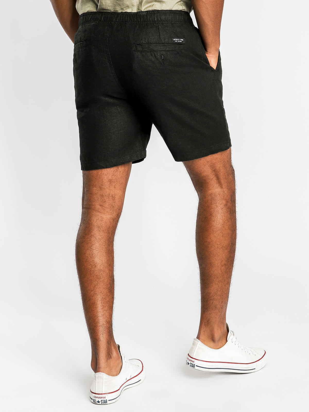 Noosa Linen Shorts in Black