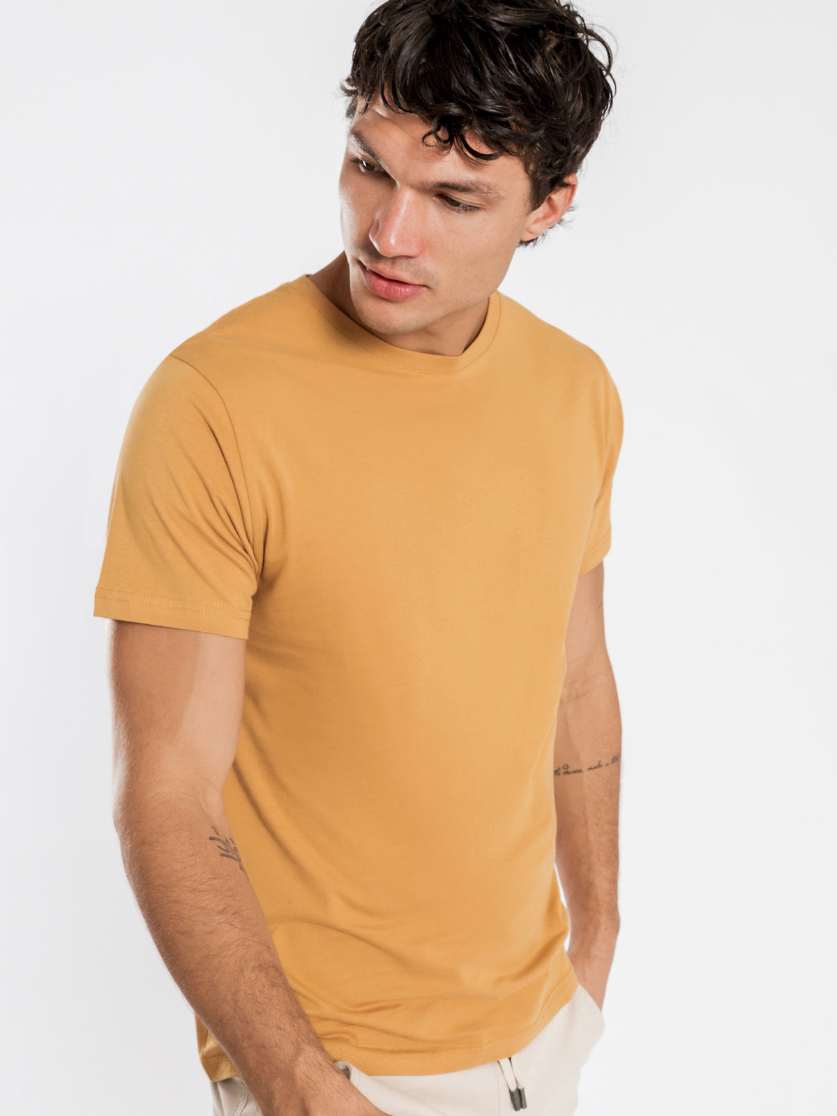 Basic Crew Short Sleeve T-Shirt in Mustard