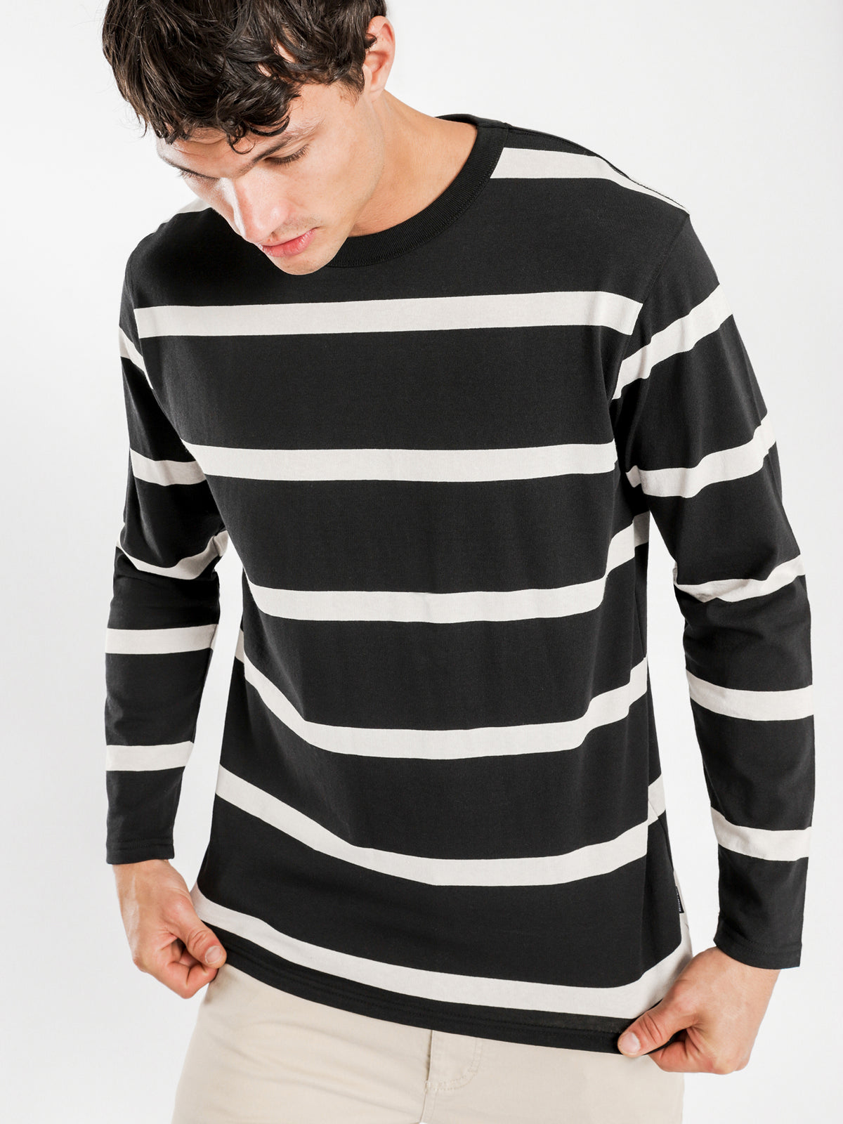 Ezra Long Sleeve T-Shirt in Washed Black Stripe