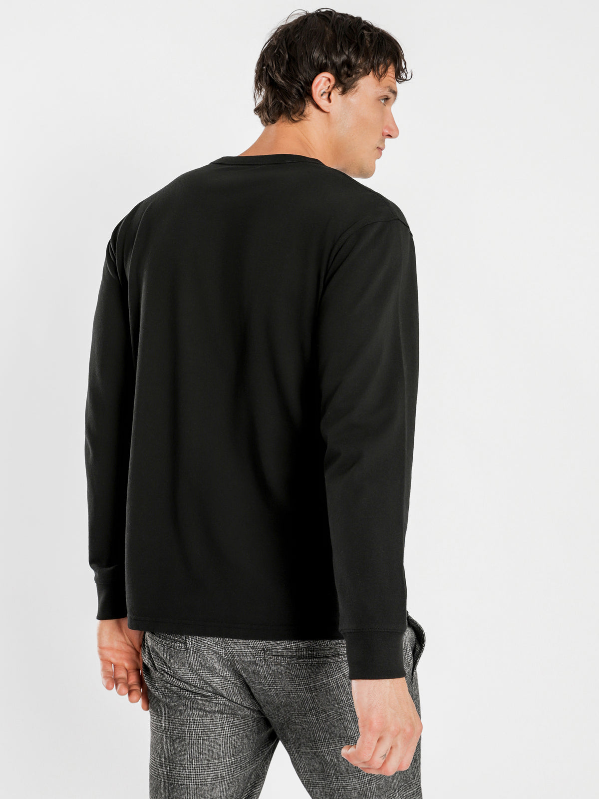 Heavyweight Long Sleeve T-Shirt in Black