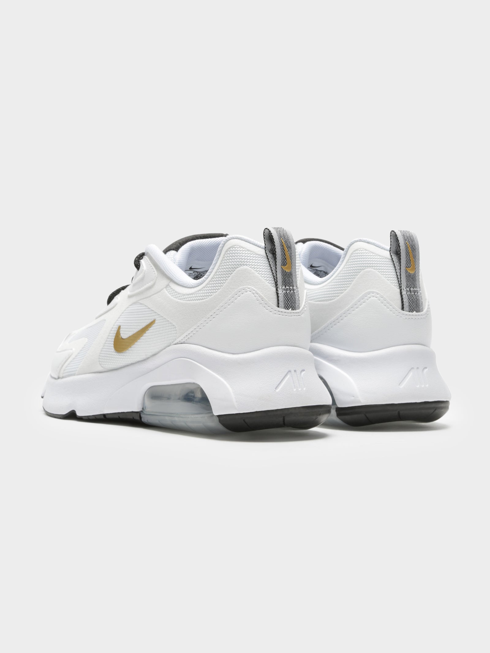 white nike 200