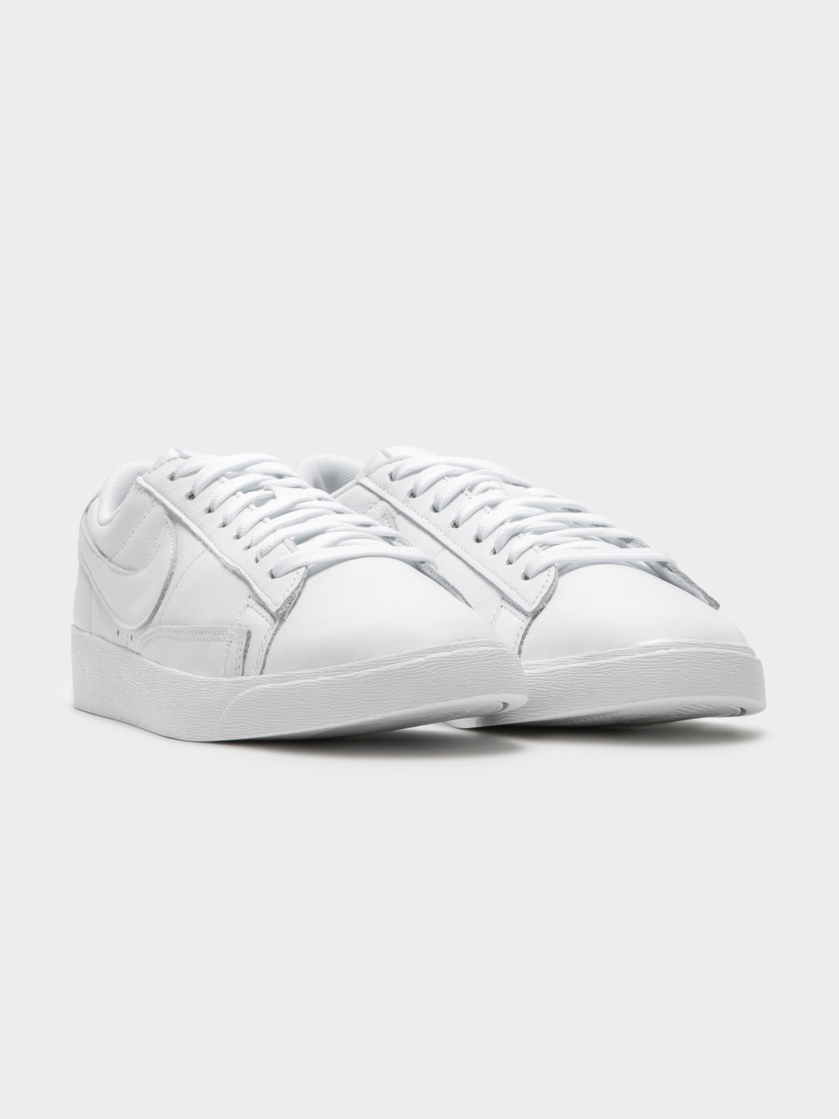 Womens Blazer Low Leather Sneaker in White
