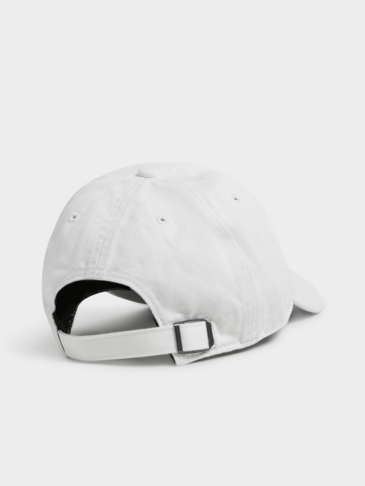 New York Yankees Adjustable Strapback Cap in White
