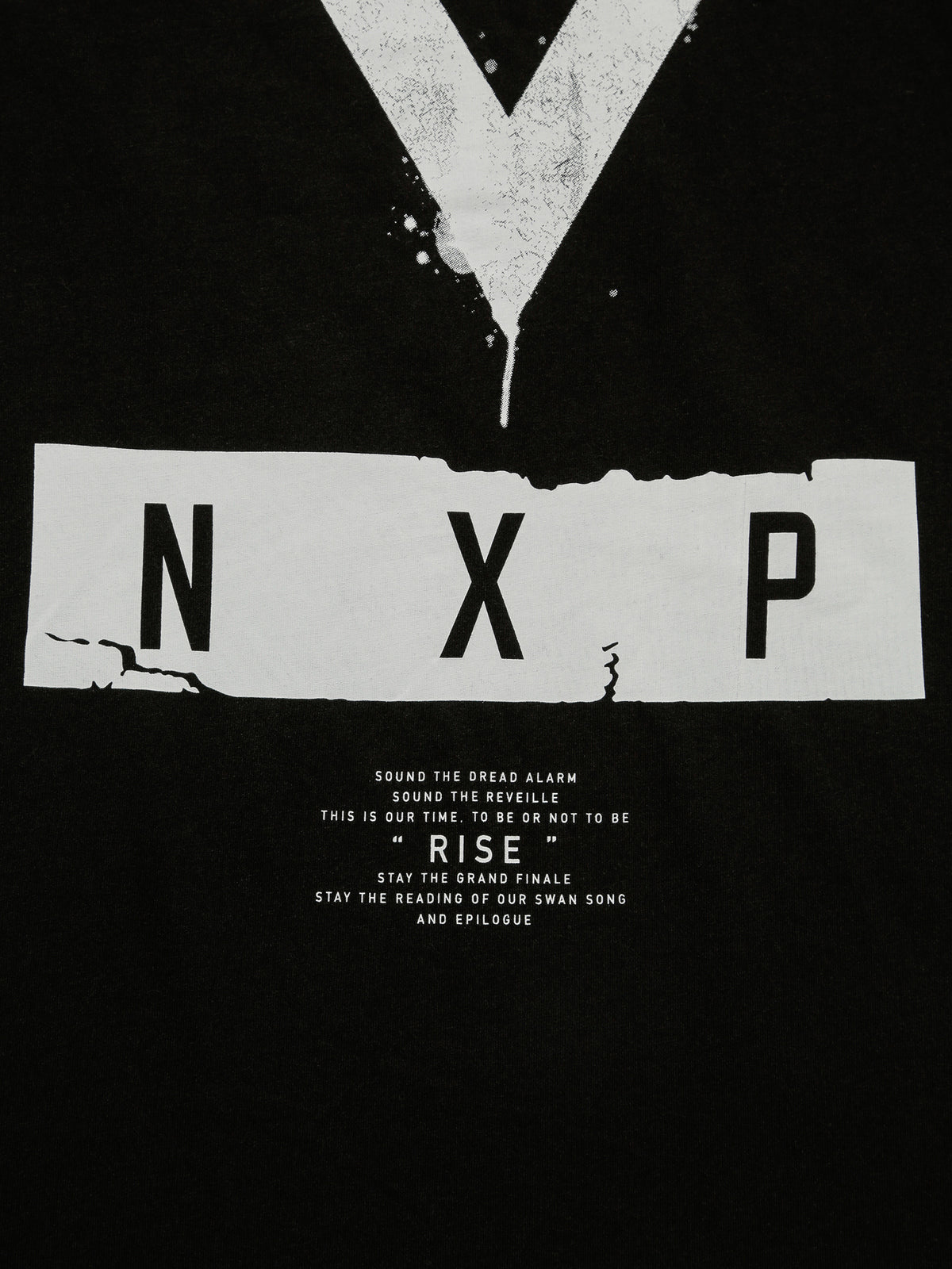 Rise Cape Back T-Shirt in Black
