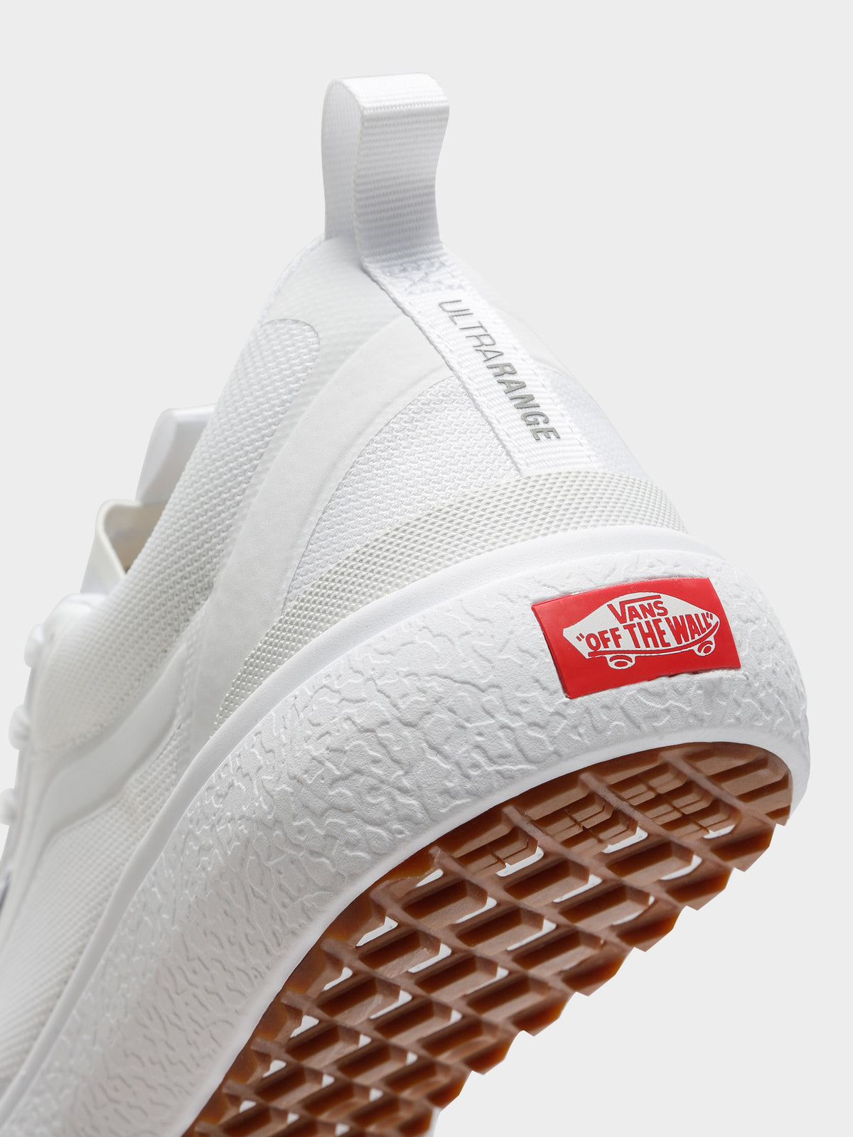 Vans Unisex Ultrarange Exo Sneakers | White/White