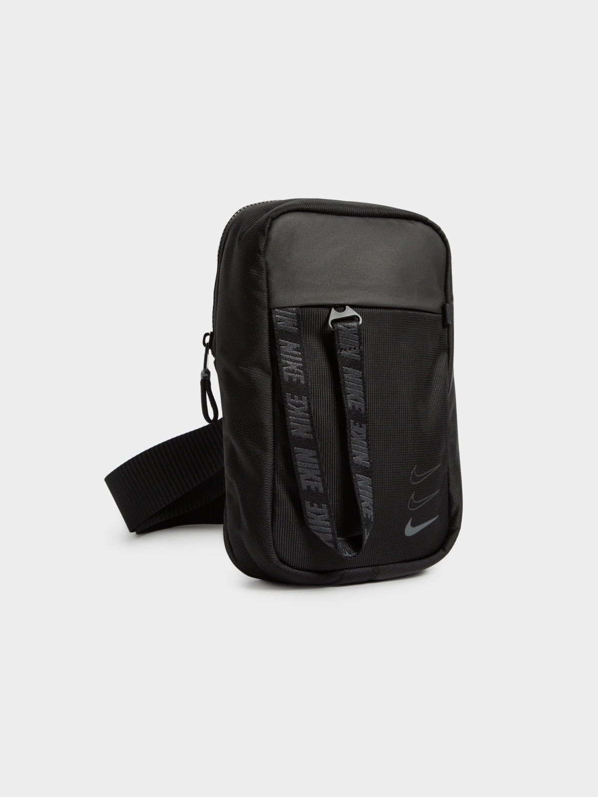 Sportswear Essential Sling Bag in Black