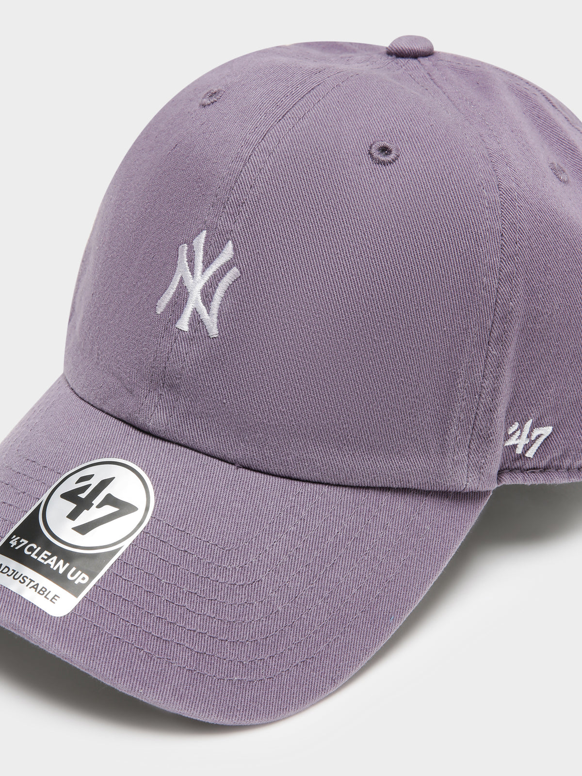 NY Yankees Baseball Cap in Purple