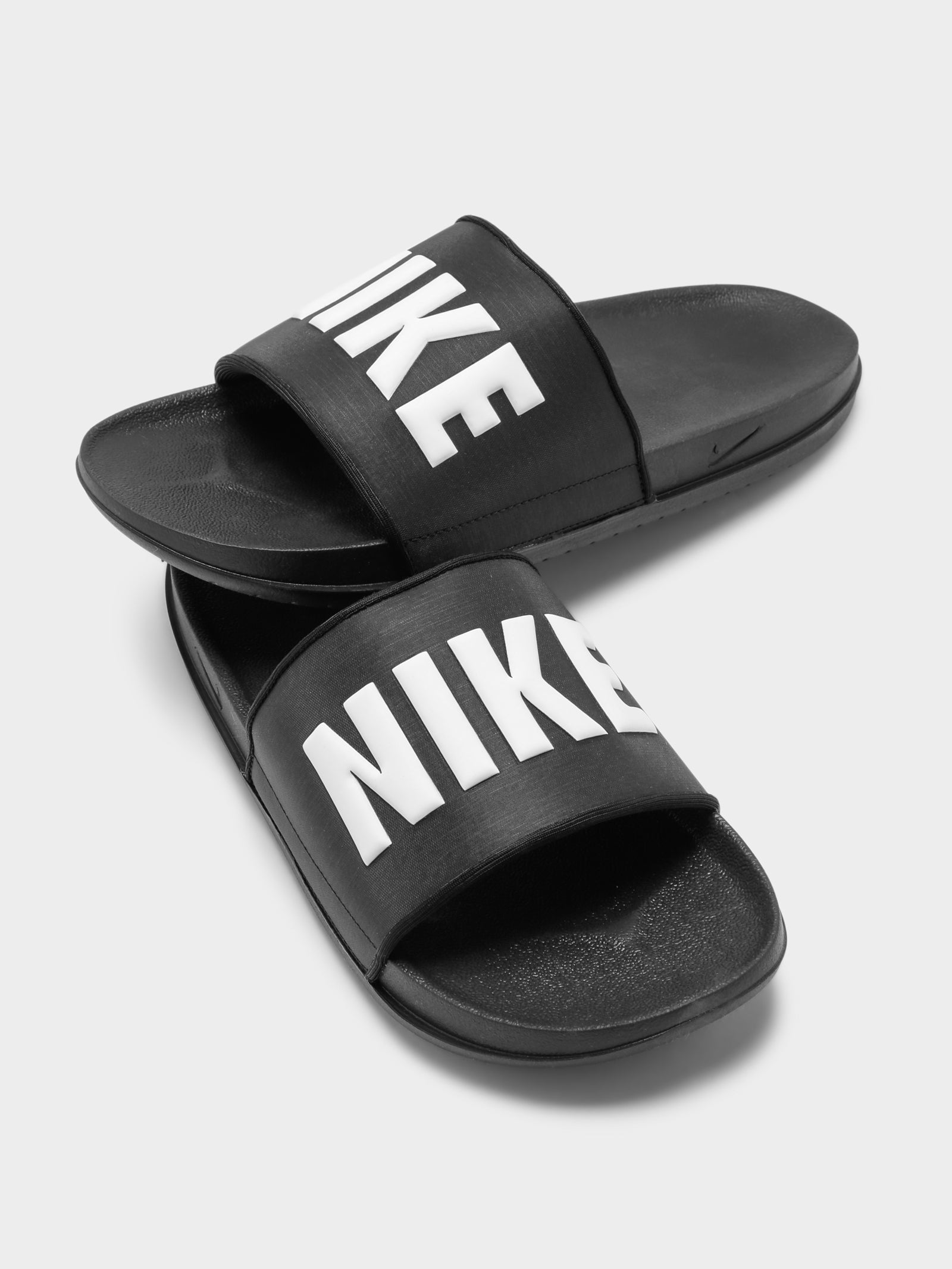 Mens Nike Offcourt Slides in Black & White