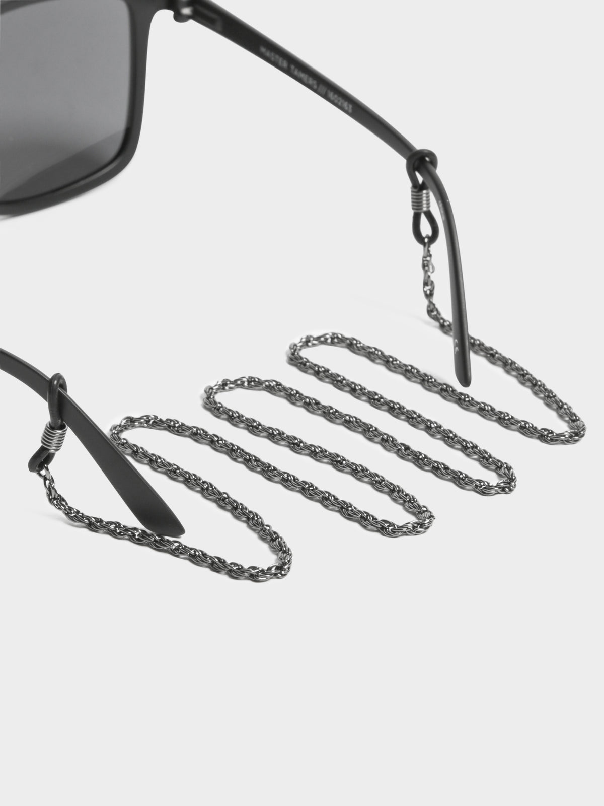 Sunglasses Neck Chain in Gunmetal Grey