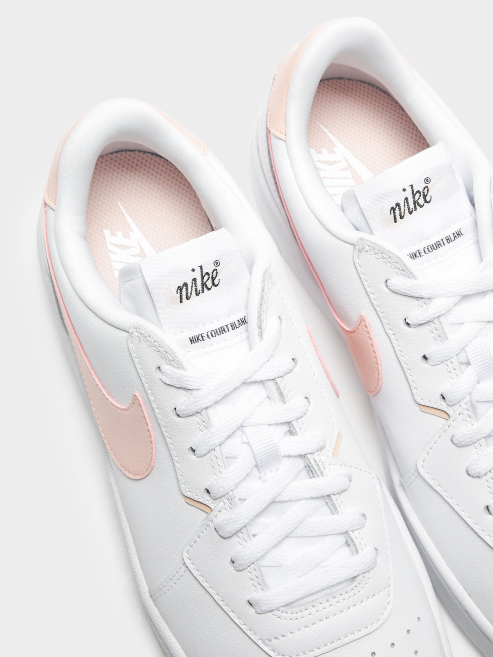 Womens Court Blanc Sneakers