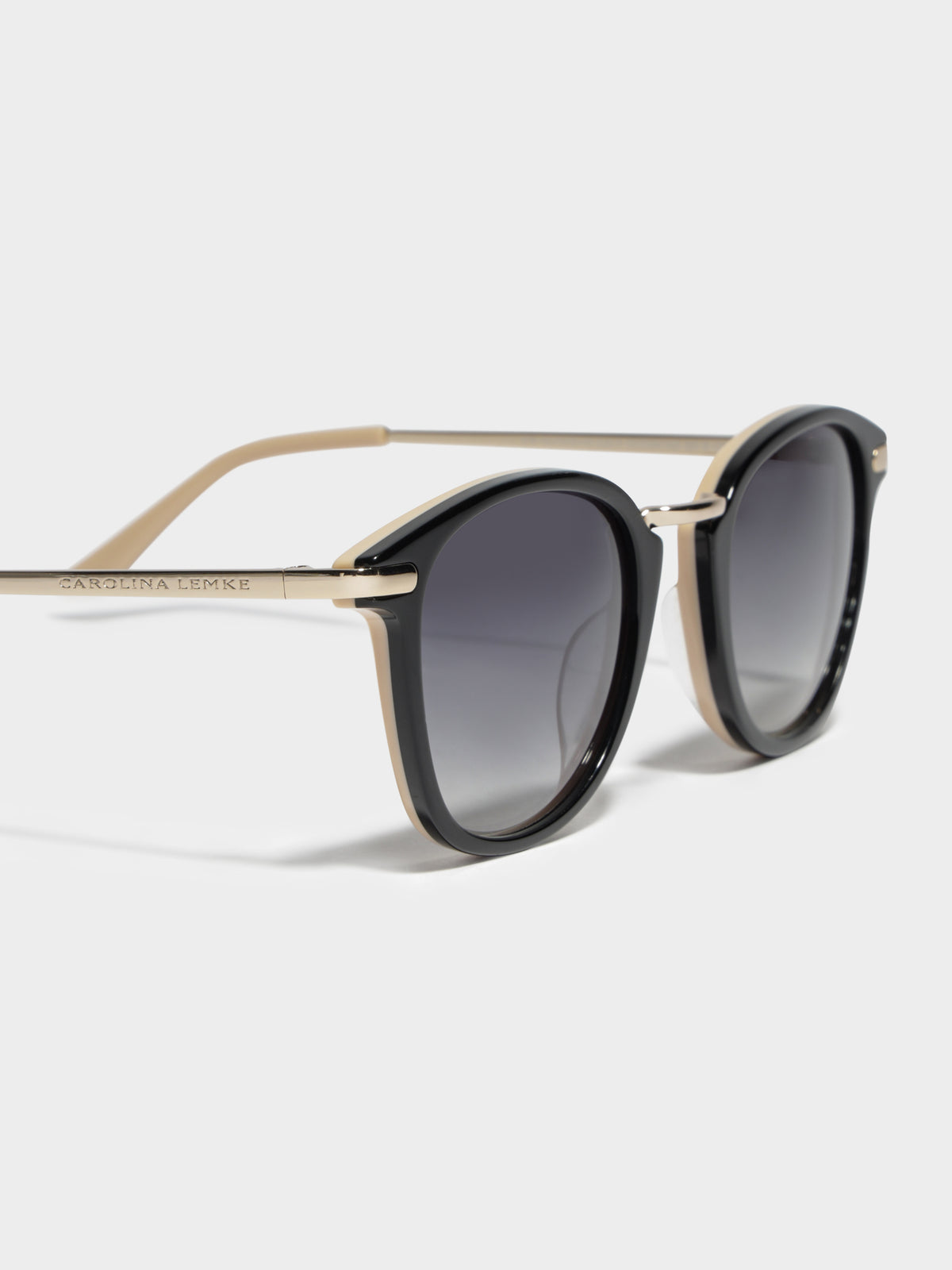 CL731610 Effi Round Sunglasses in Black &amp; Nude