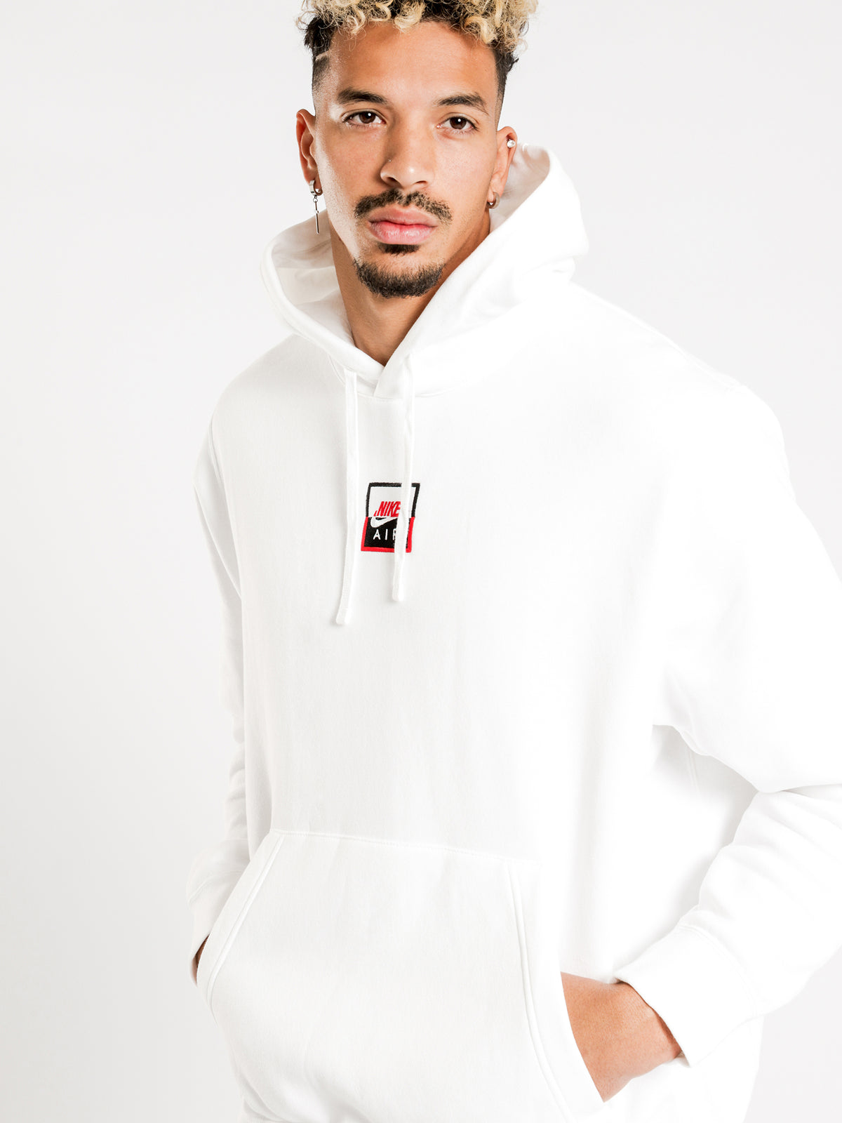 NSW Popover Nike Air Hoodie in White