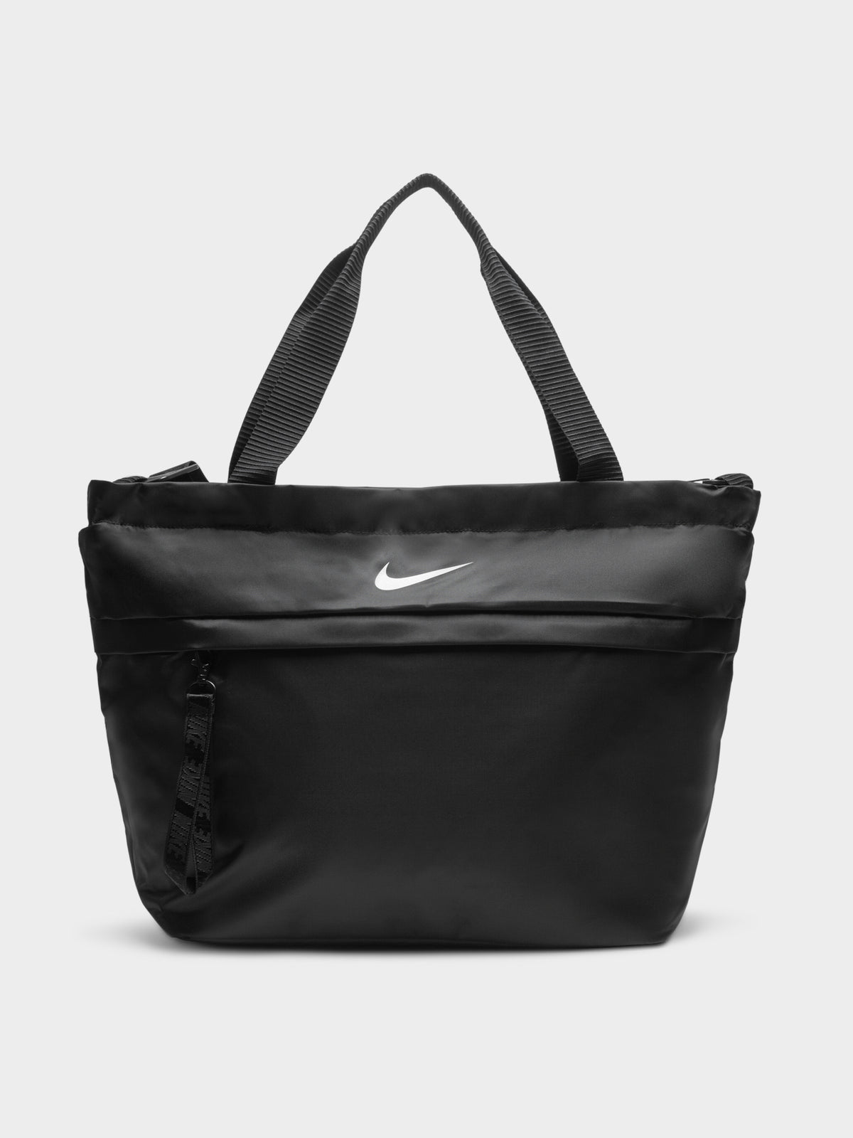 Nike Sportswear Tote in Black