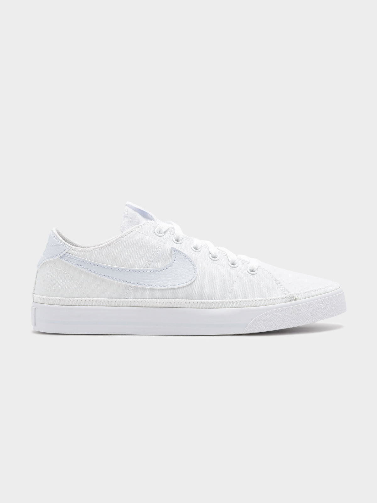 Womens Court Legacy Sneakers in White &amp; Blue