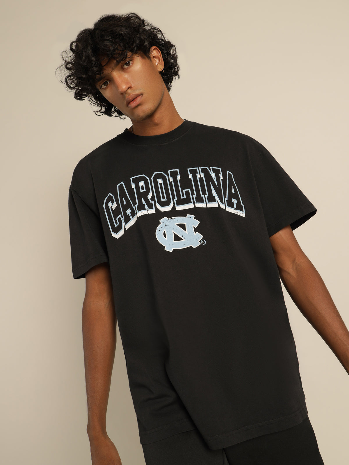 North Carolina Keyline T-Shirt in Faded Black
