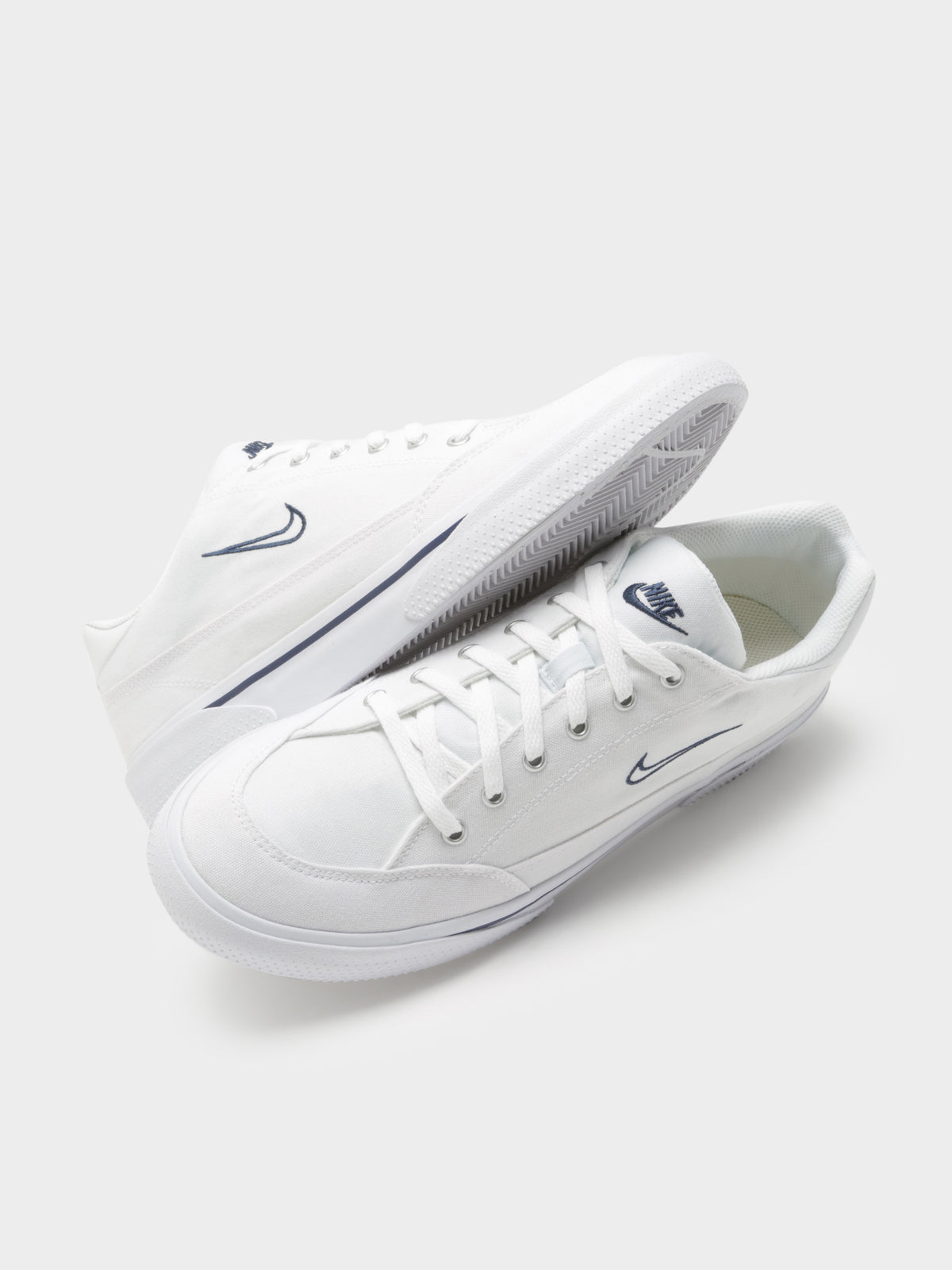 Unisex Retro GTS Sneakers in White &amp; Midnight Navy