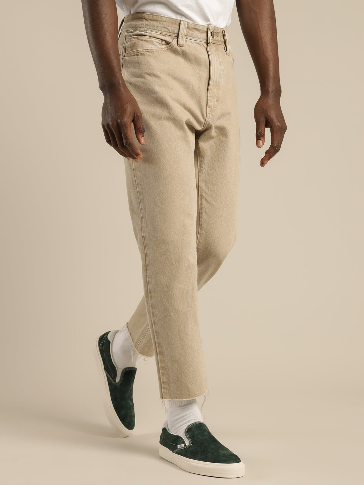 A Cropped Straight Jeans in Sand