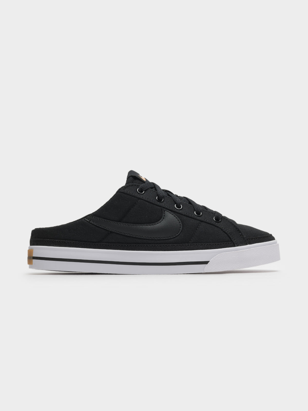 Womens Court Legacy Sneakers in Black &amp; White