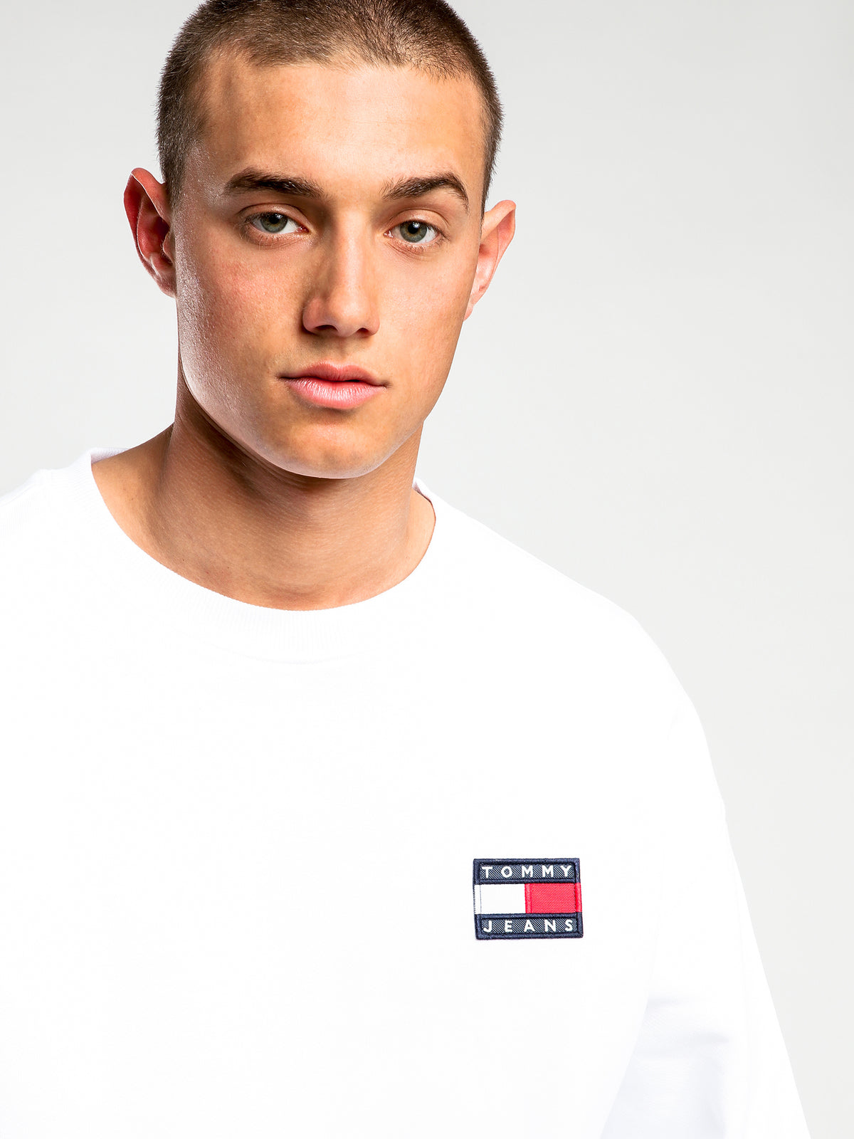 Tommy Badge Crew Jumper in White