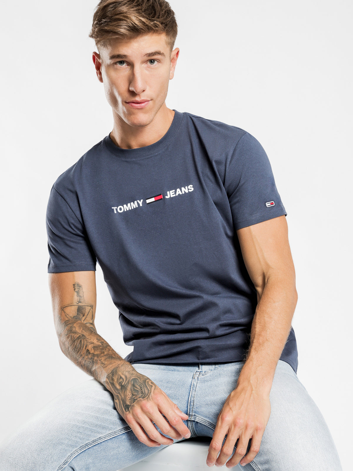 Tommy Hilfiger TJM Straight Small Logo T-Shirt | Navy
